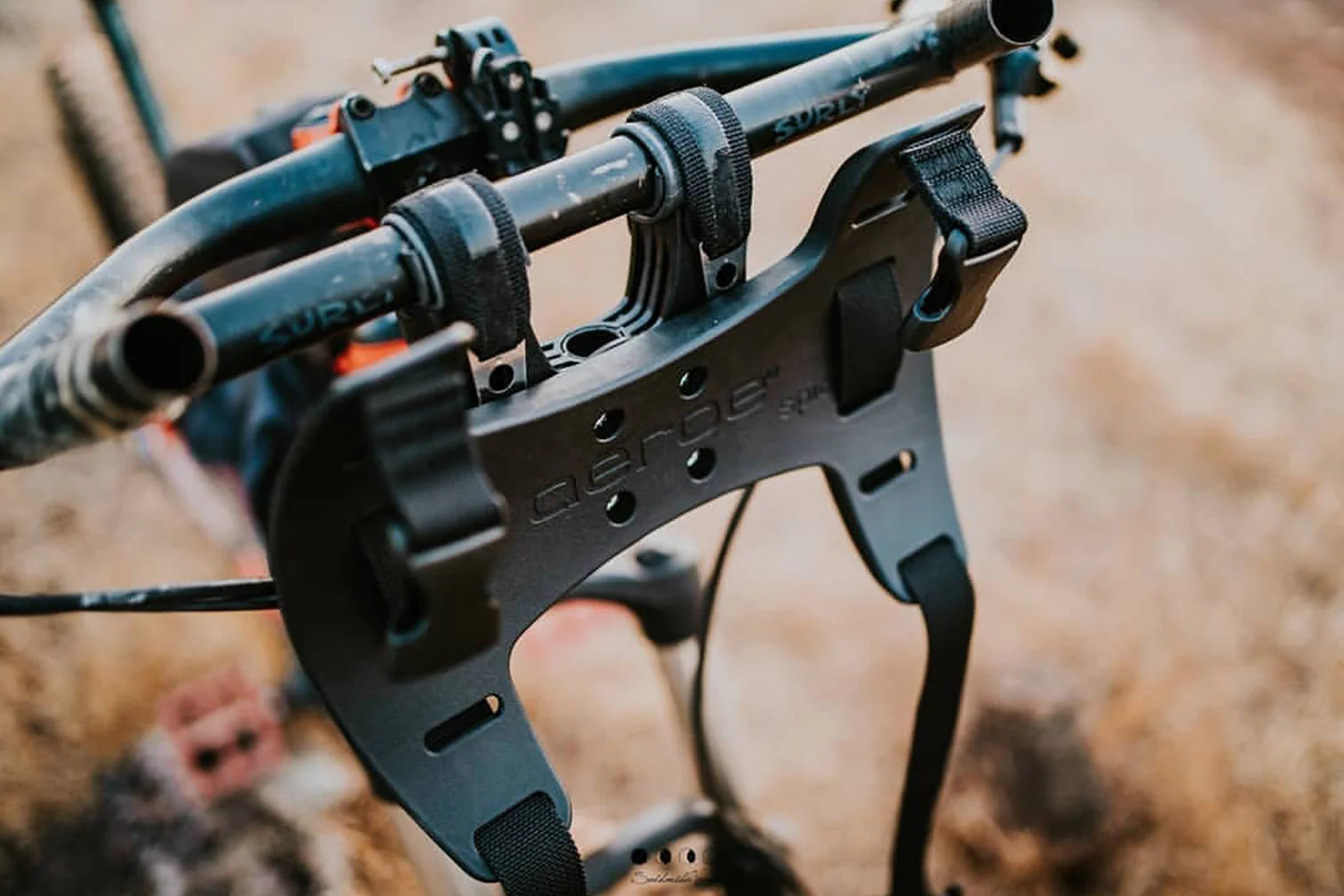 Aeroe Spider Handlebar/Fork Mount Cradle Black