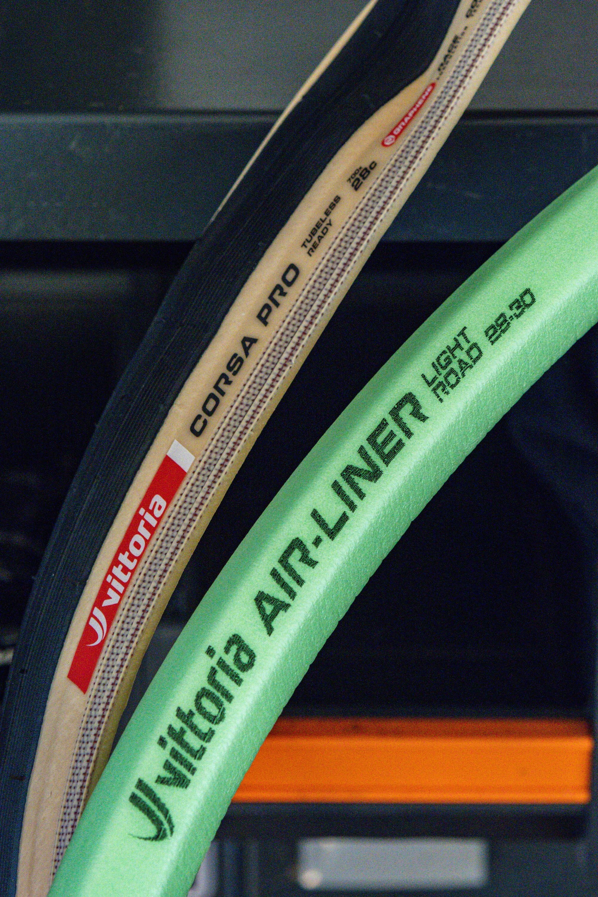 Air-Liner Light Road Tyre Insert