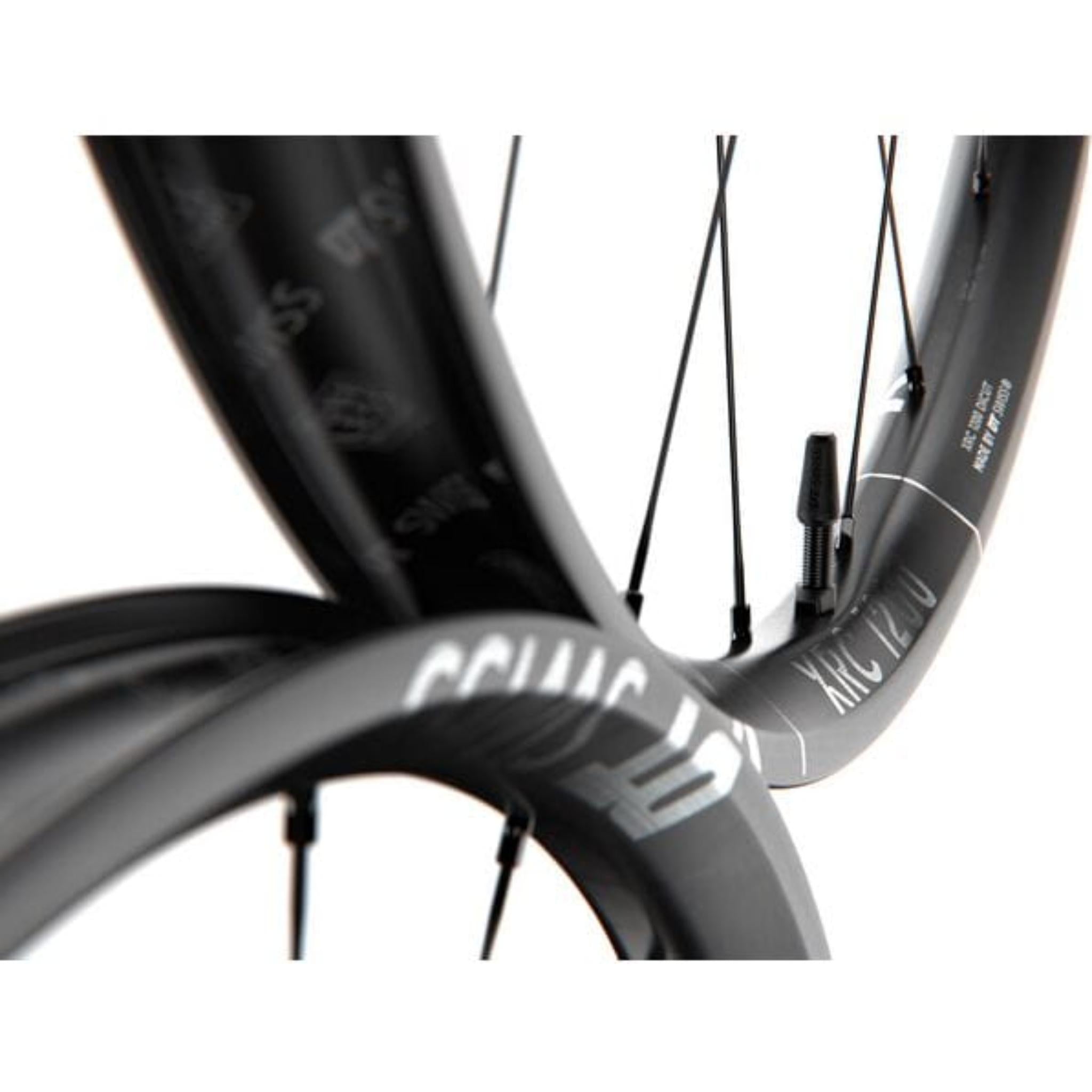 DT Swiss XRC 1200 Carbon Wheels