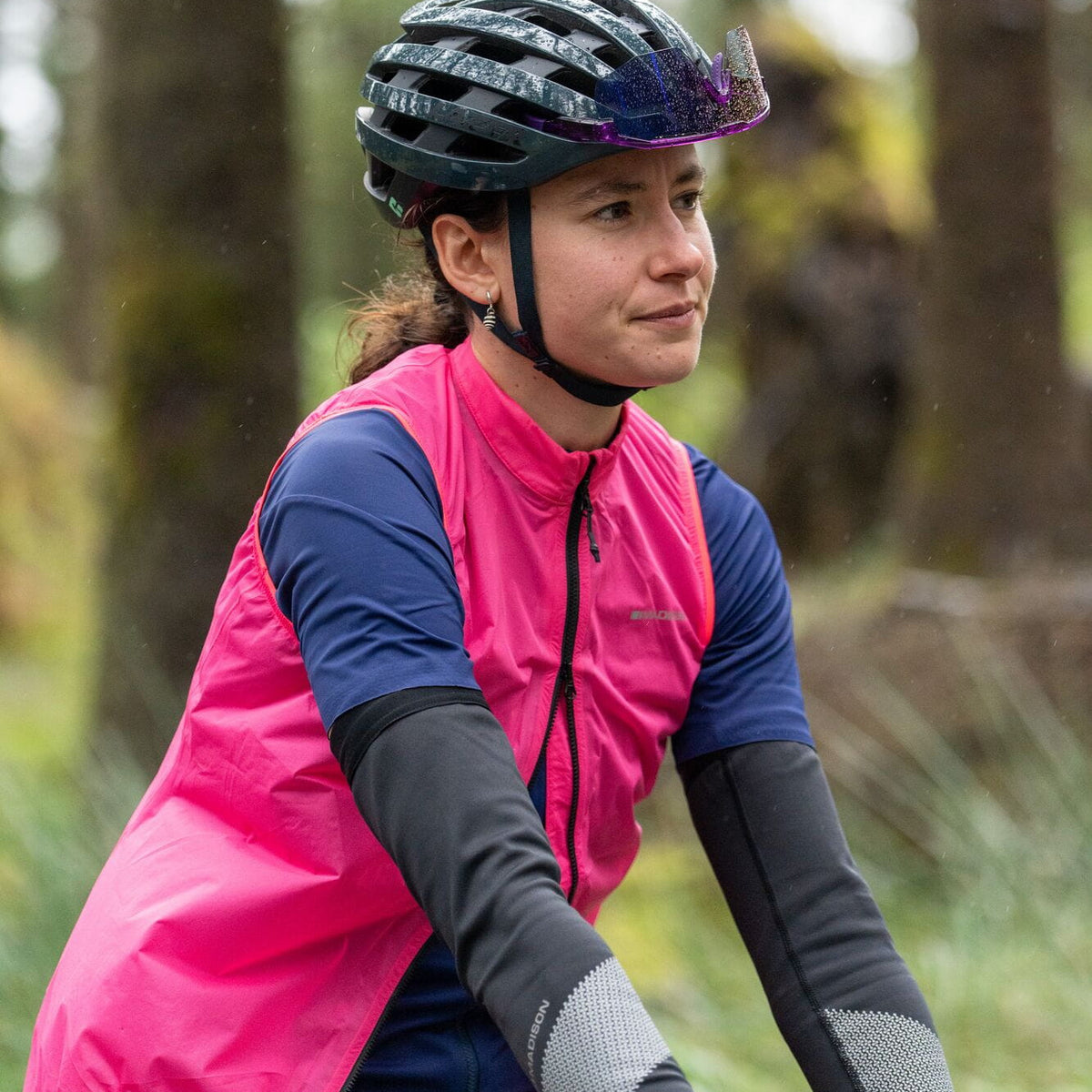 Flux 2L Women's Ultra Packable Waterproof Gilet