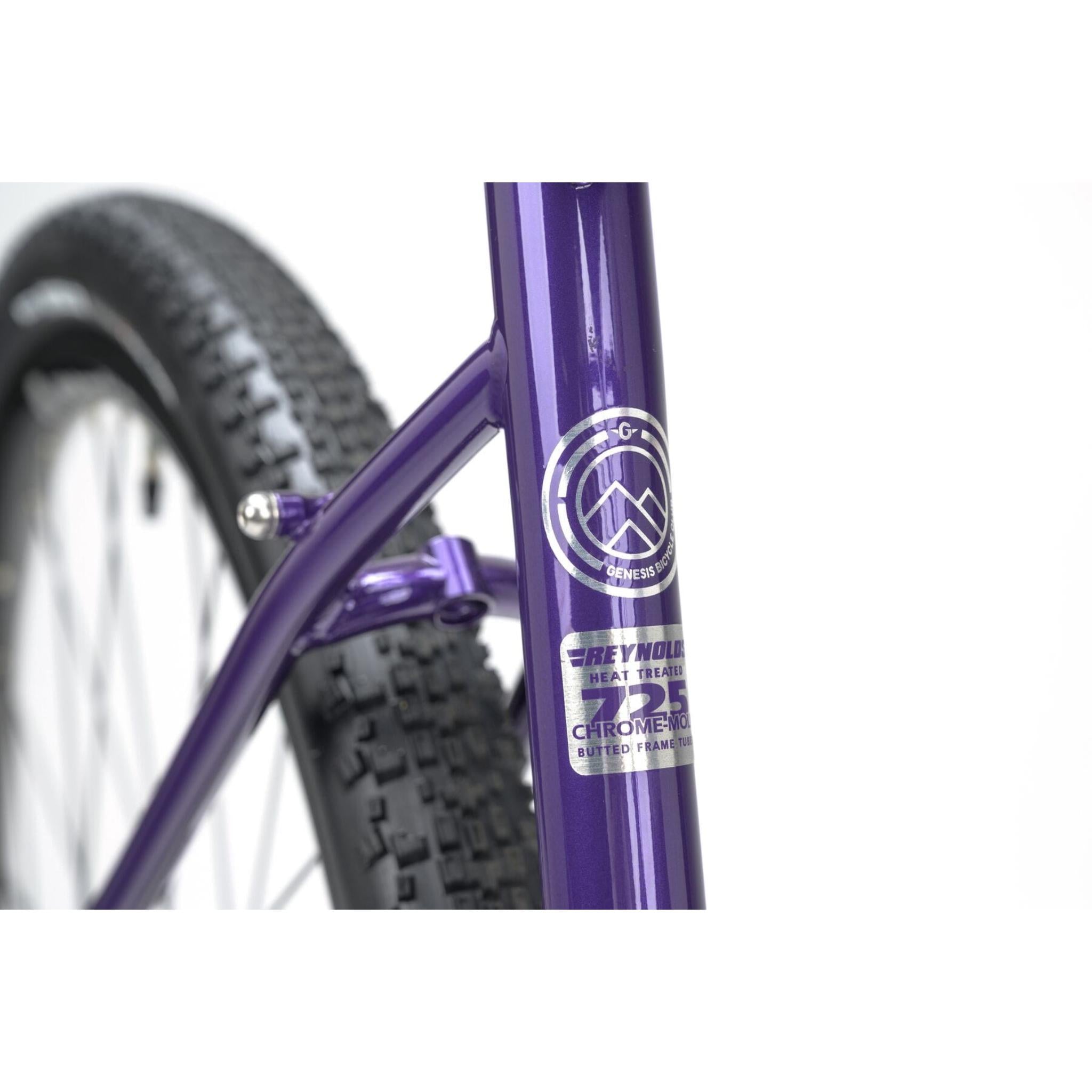 Genesis Croix De Fer 50 2025