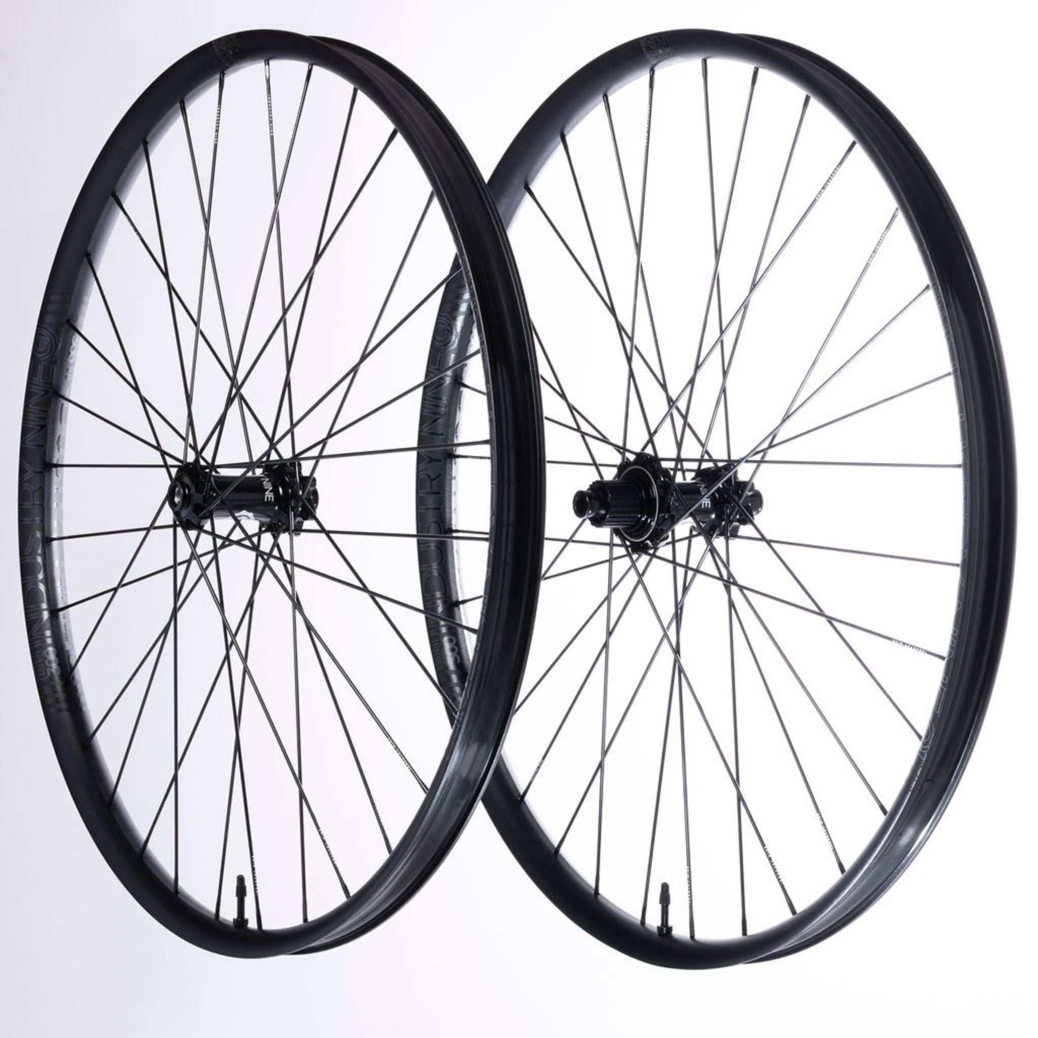 Industry Nine Hydra2 Enduro Wheelset Black / 29 / 15x110 - 12x148 Shimano HG