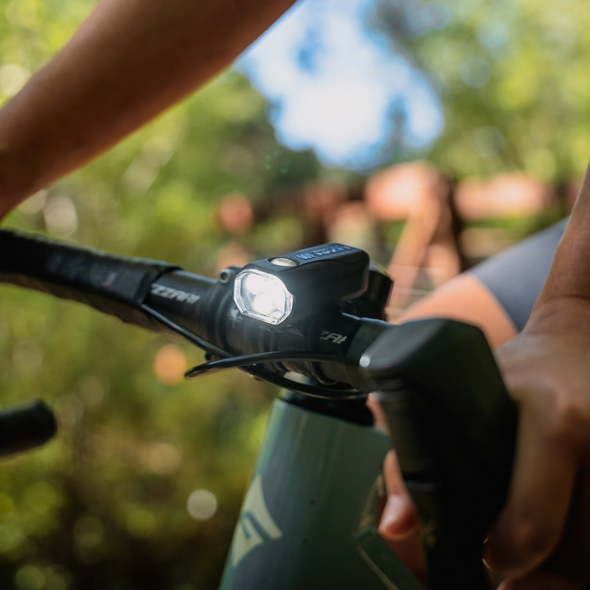 KTV Drive Pro 400+ Front Light Black