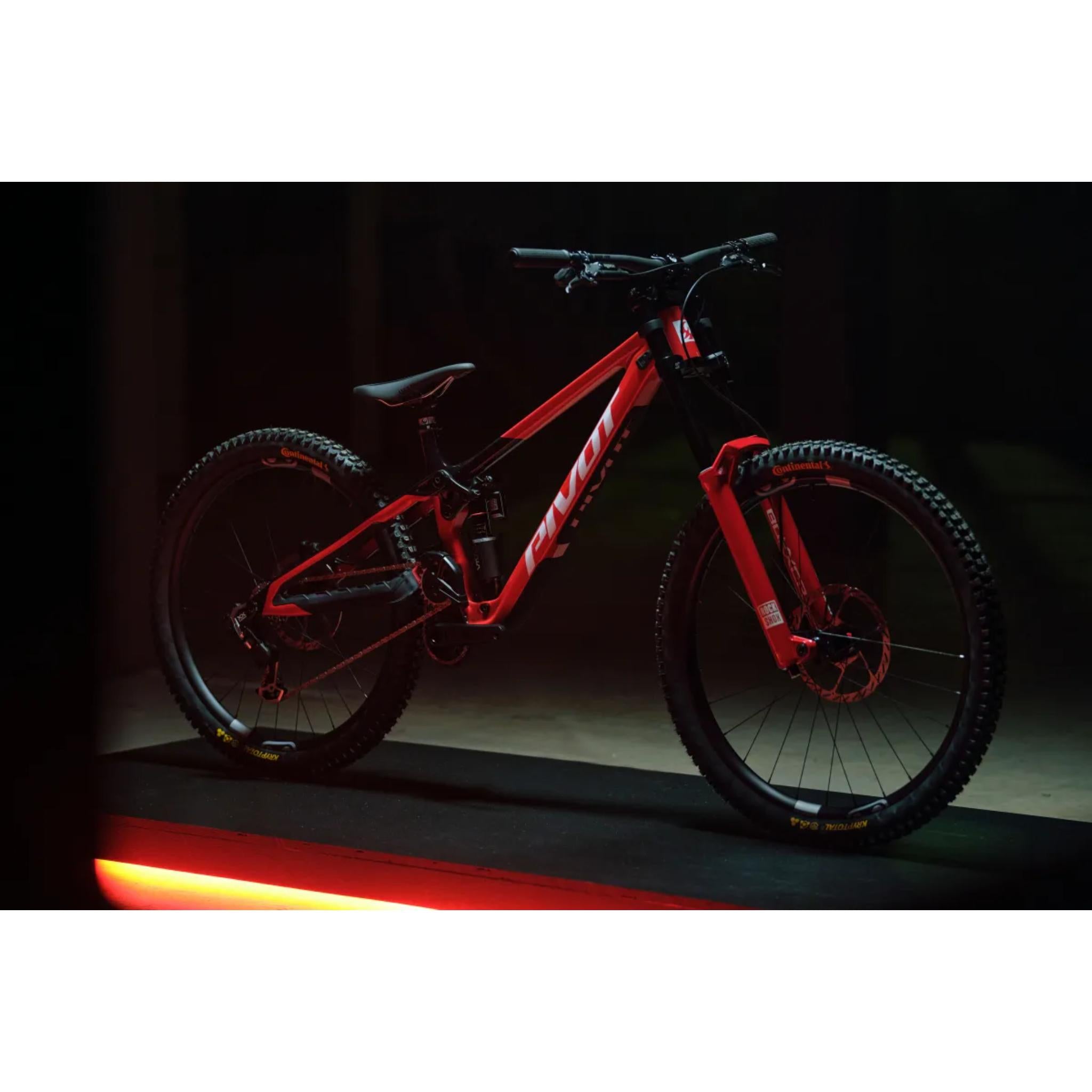 Phoenix Team XX Special Edition Electric Red / L