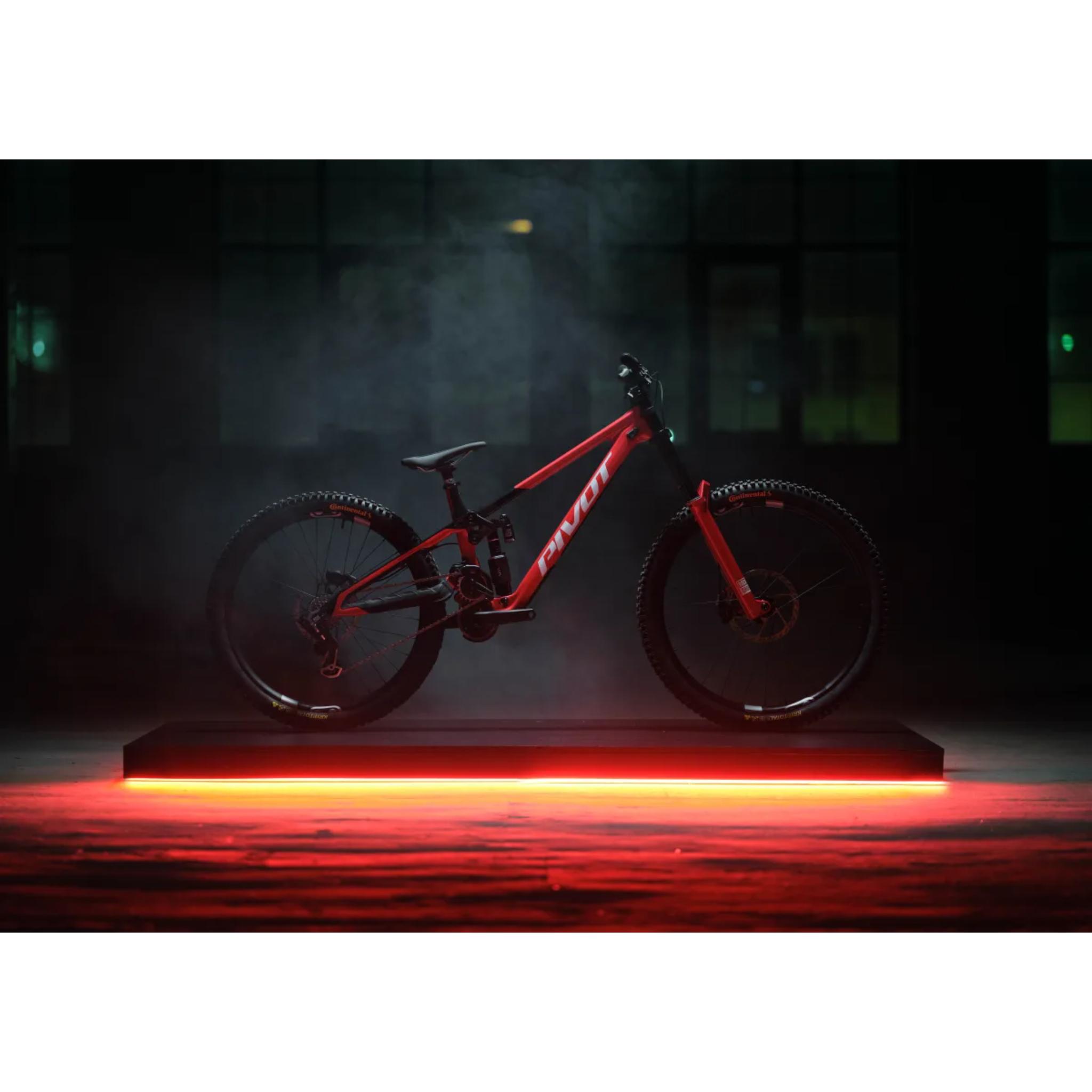 Phoenix Team XX Special Edition Electric Red / L