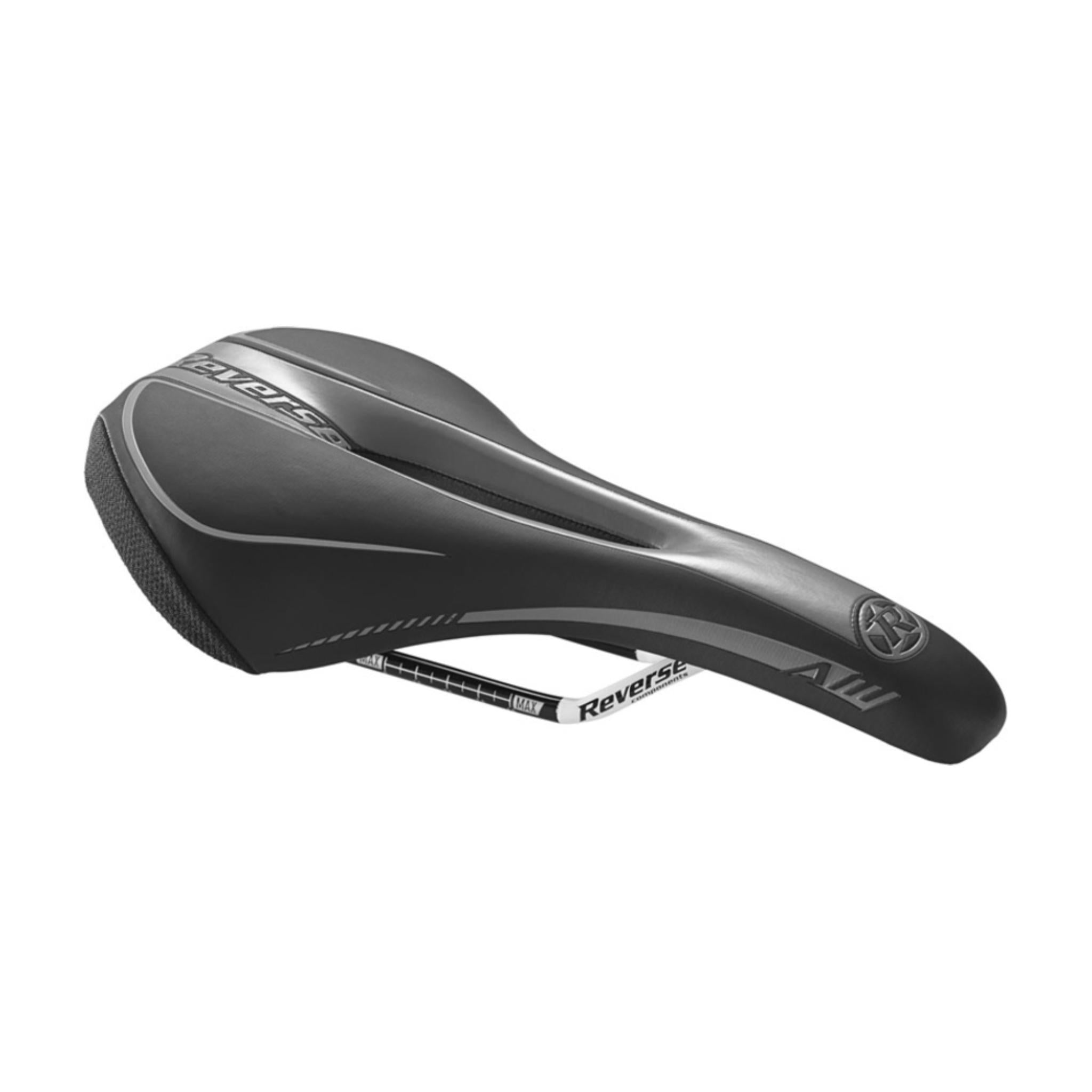 Reverse AM Ergo Saddle Black/Grey
