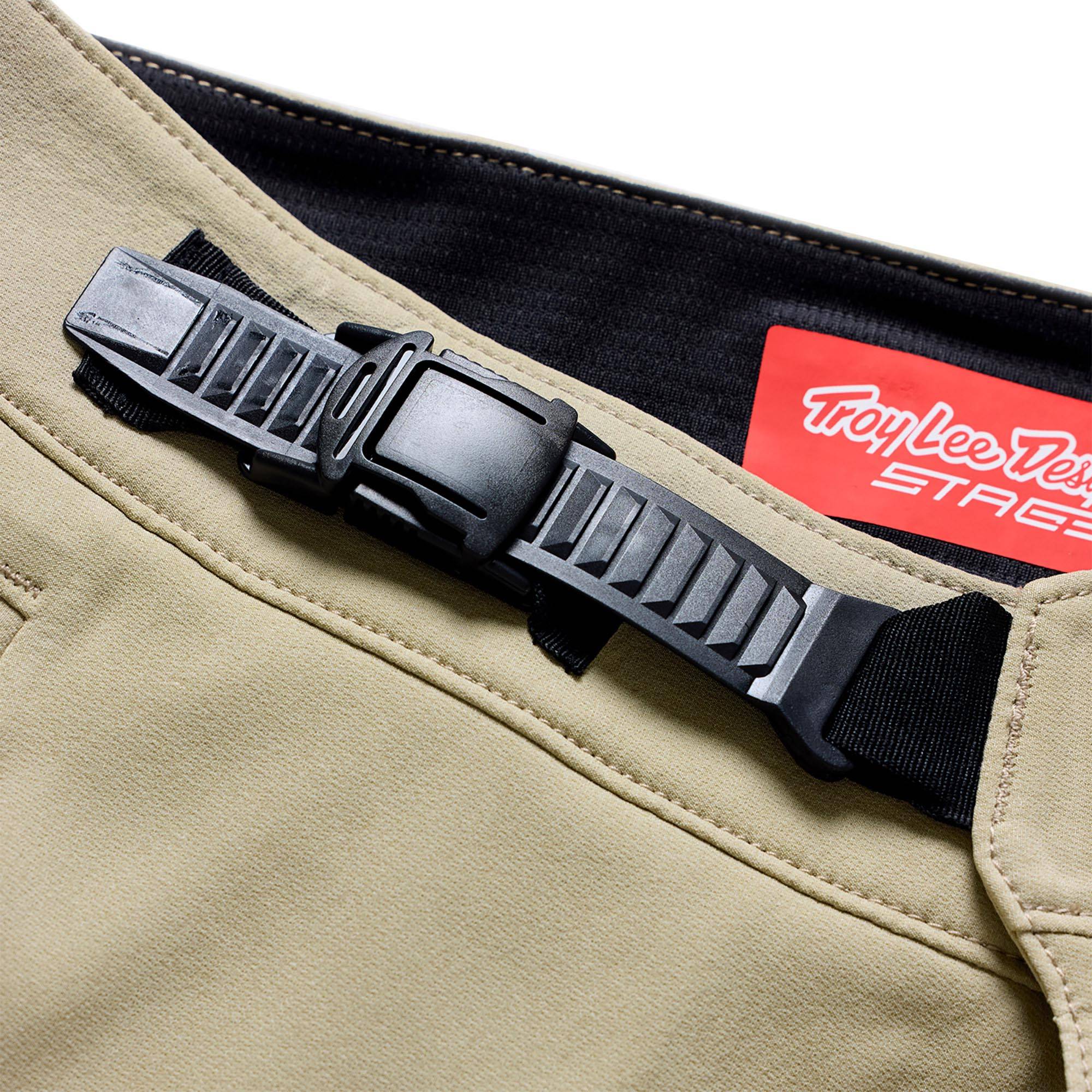 Stage Shell Short