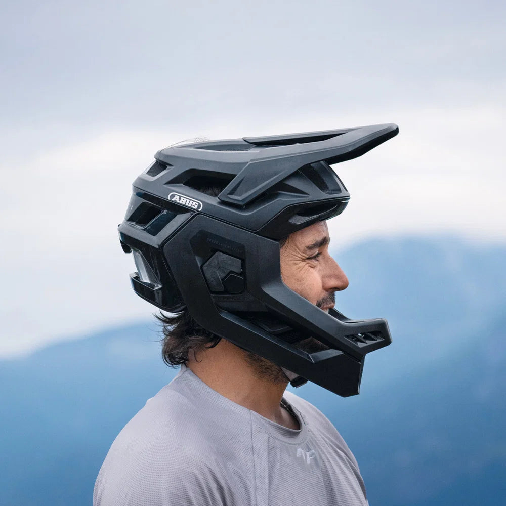 Targon MIPS Helmet