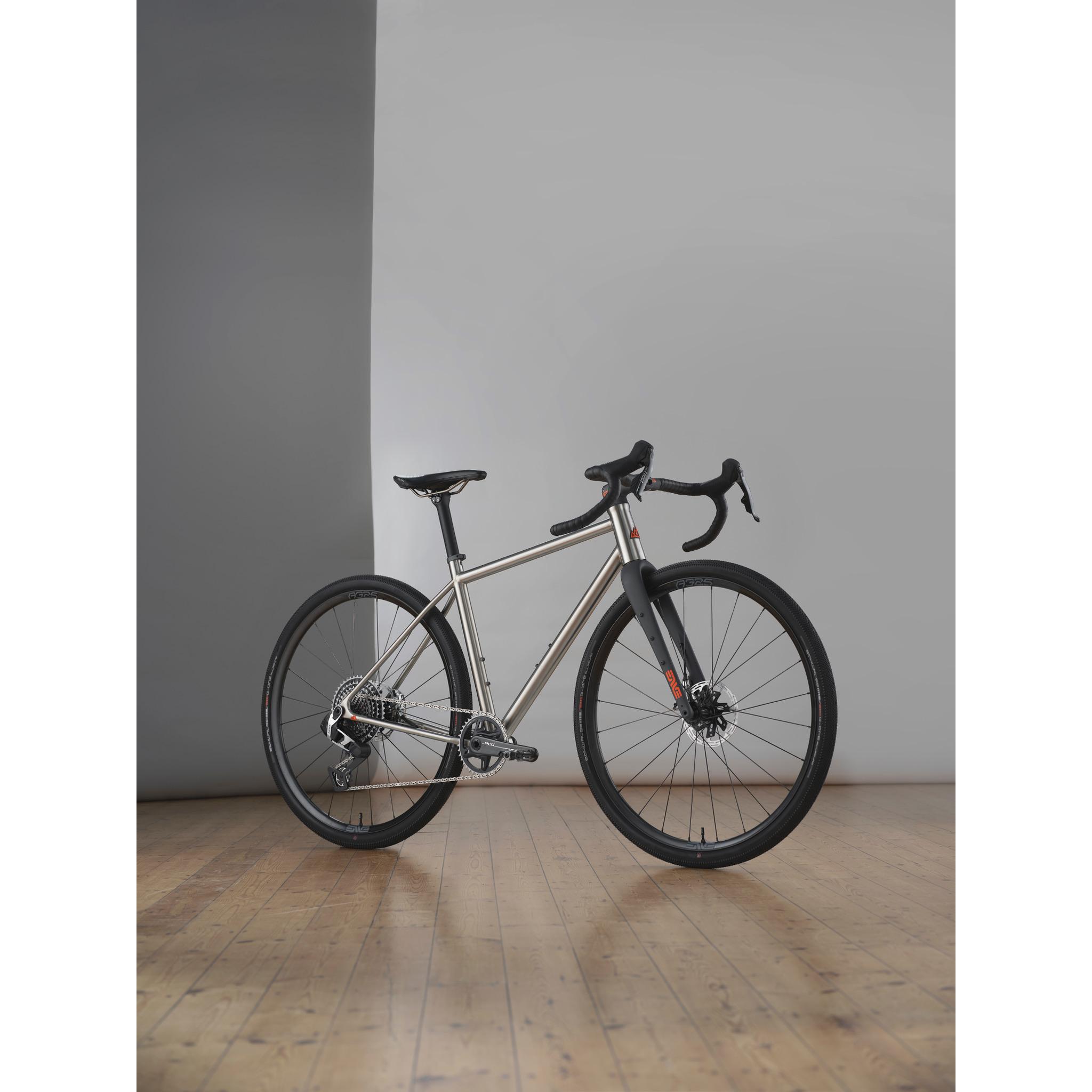 Titanium Gravel Frame Fully Integrated / Frame Only