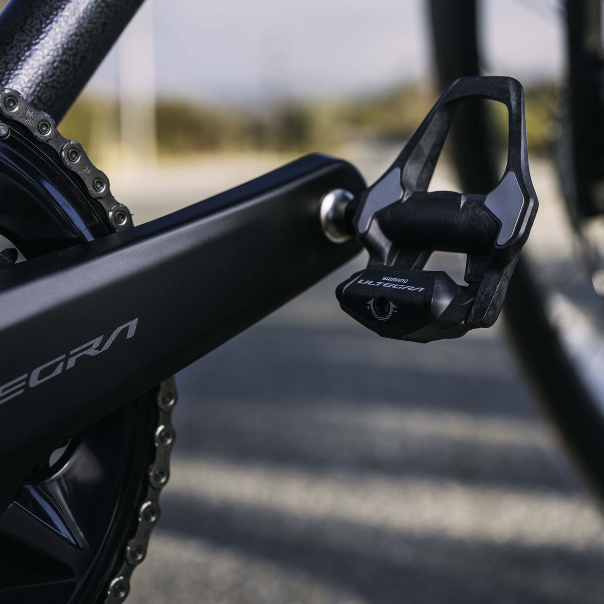Ultegra PD-R8200 SPD-SLR Carbon Road Pedals