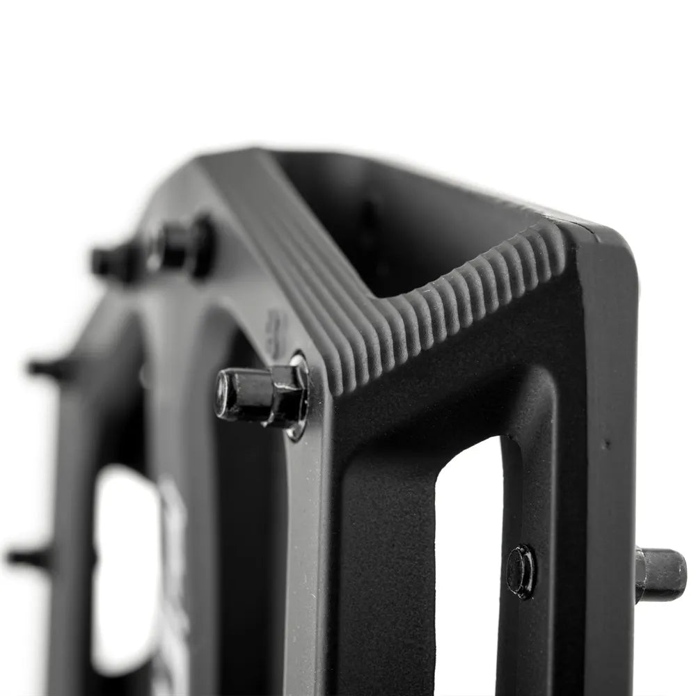 DMR Vault Mag Flat Pedals Black