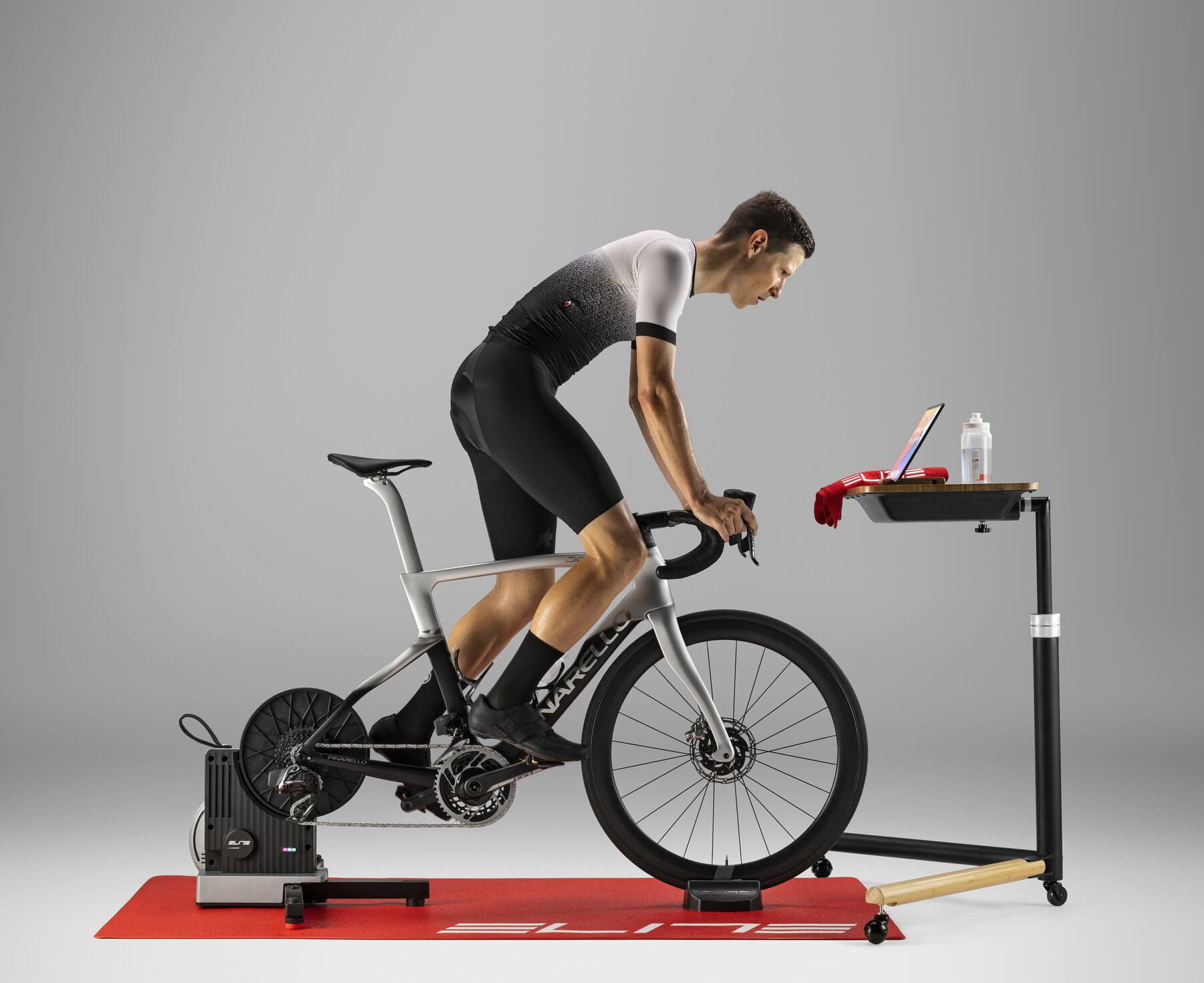 Elite Justo Direct Drive Turbo Trainer Black/Silver