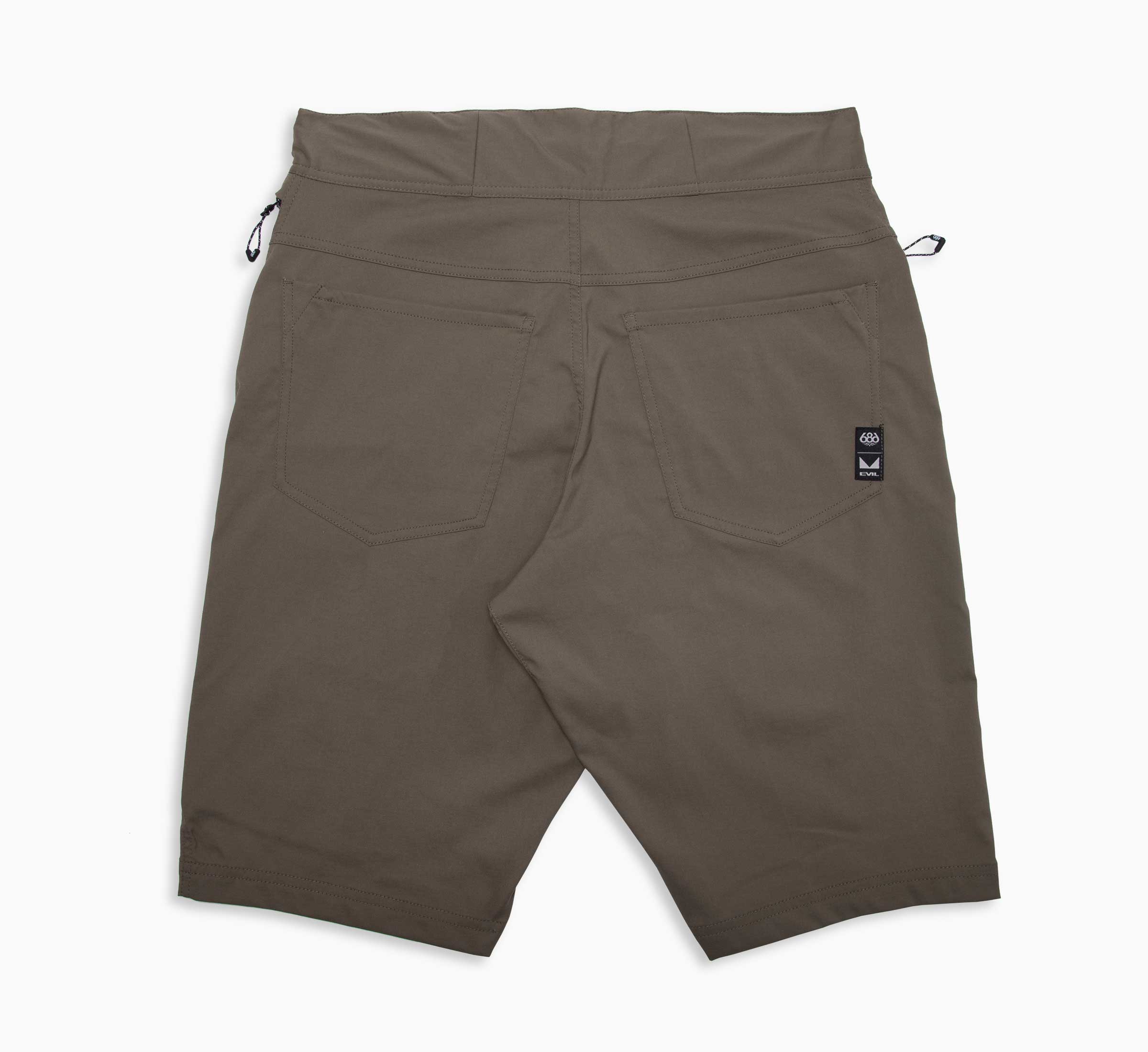 Evil 686 Platform Shorts