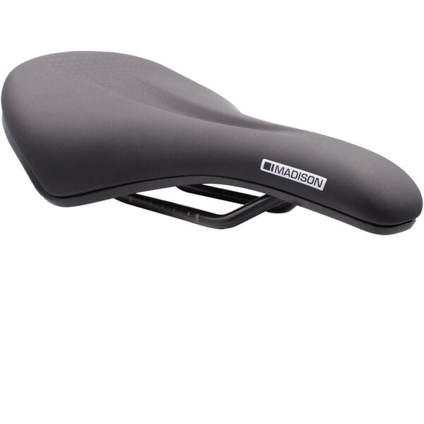 Madison Flux E Sweep Saddle Black / 142mm x 251mm / Standard Fit