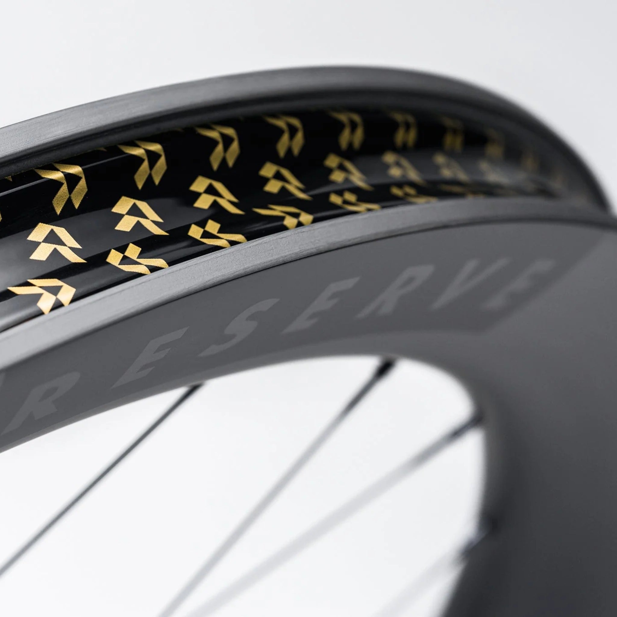 48|53 GR Carbon Wheelset
