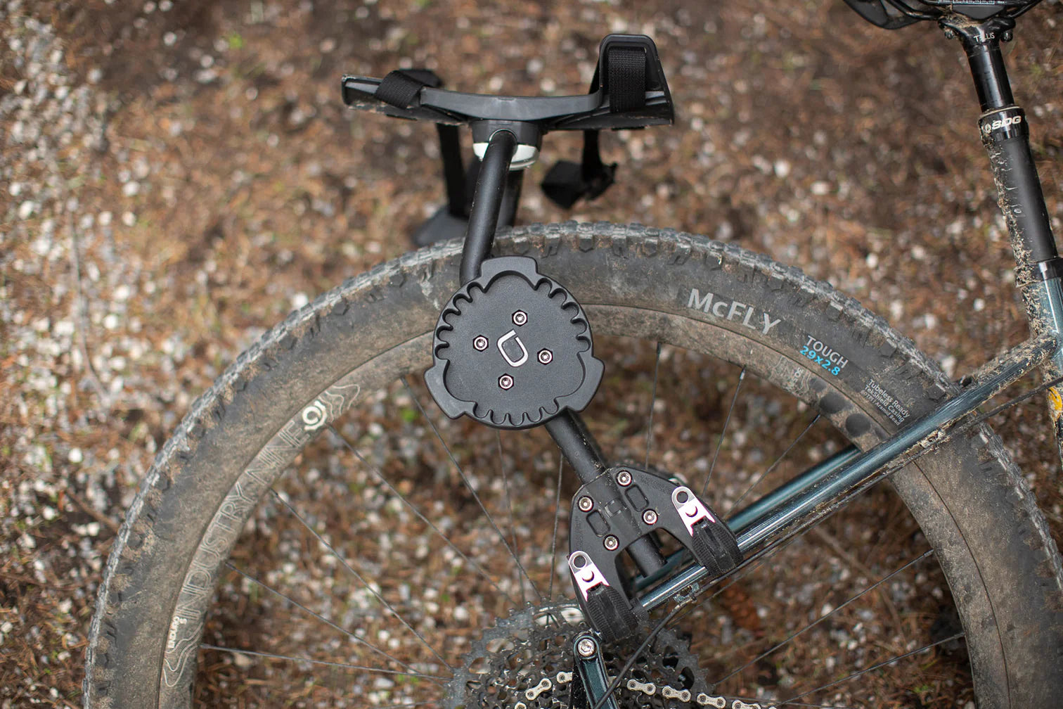 Aeroe 11 Litre Quick Mount Pod Black / 11L