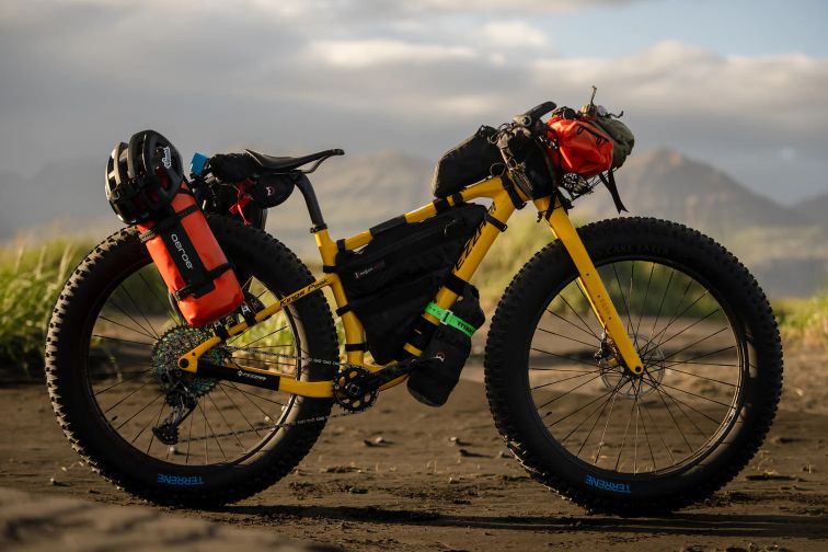 Aeroe Spider FAT Rack Black