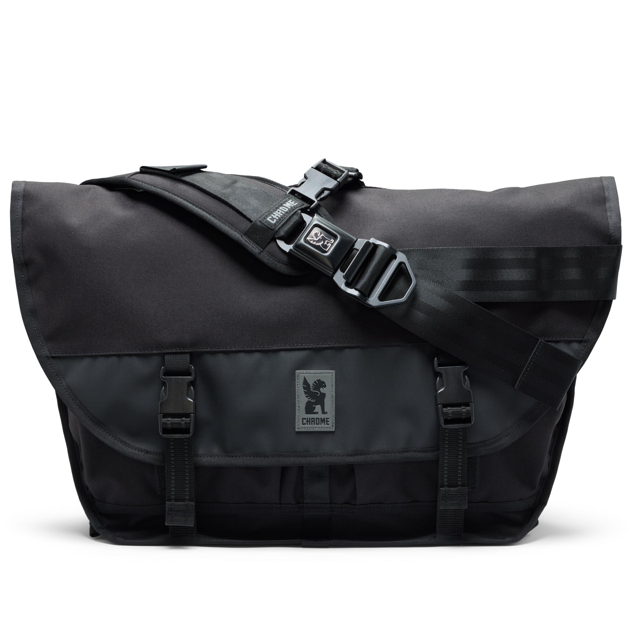 Chrome Citizen 24L Messenger Bag Black