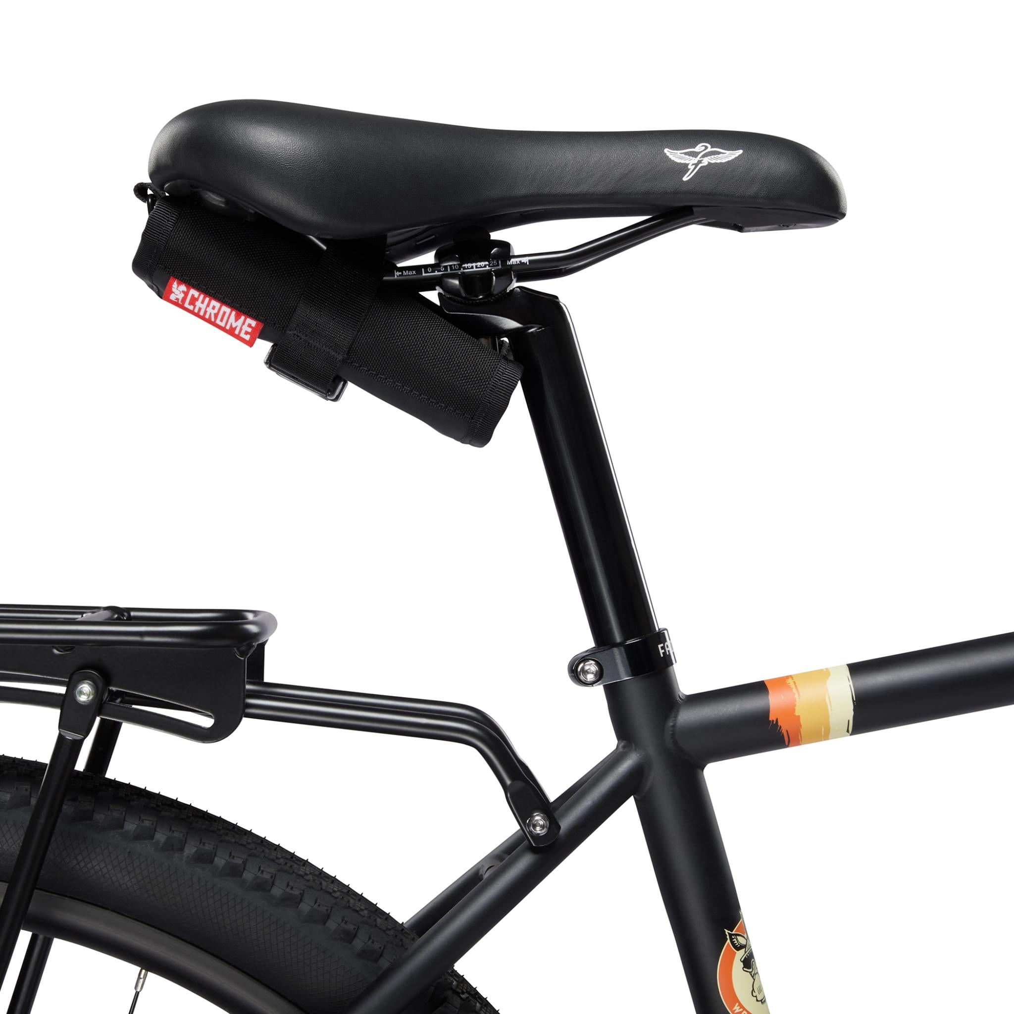 Chrome Doubletrack Saddle Roll Black