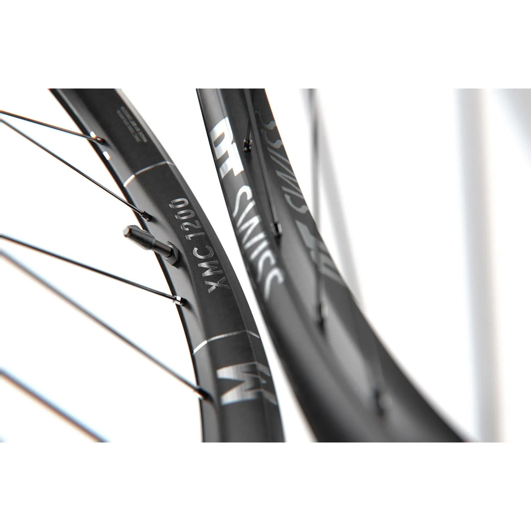 DT Swiss XMC 1200 Carbon Wheels