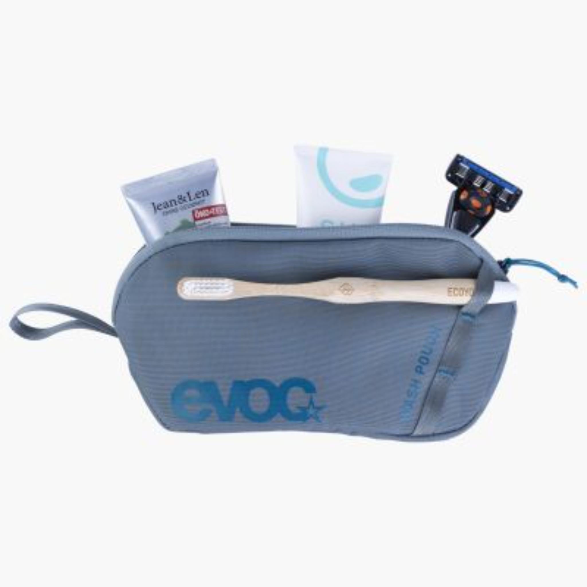 EVOC Explorer Pro 26 Backpack