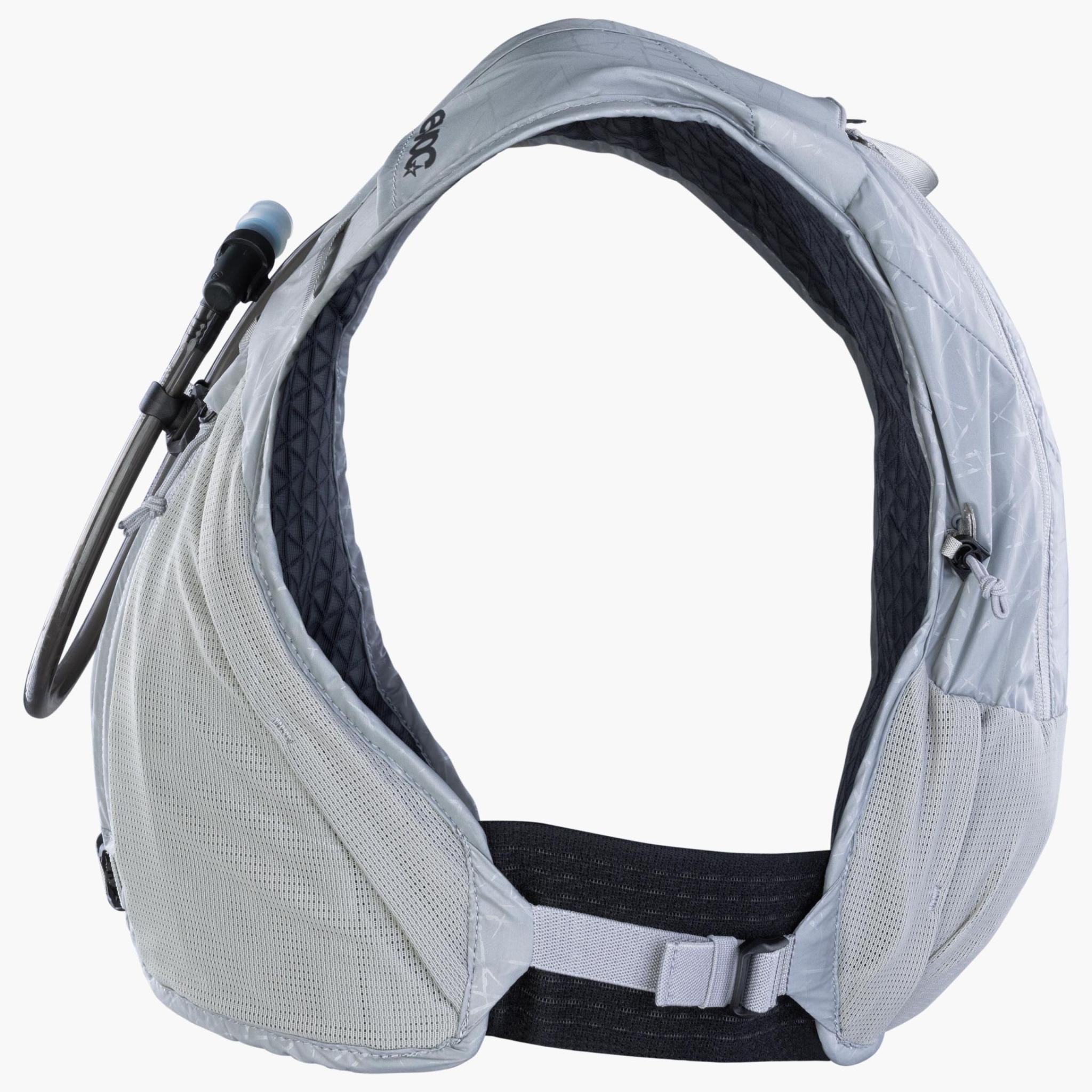 EVOC Hydro Pro 6 with Bladder