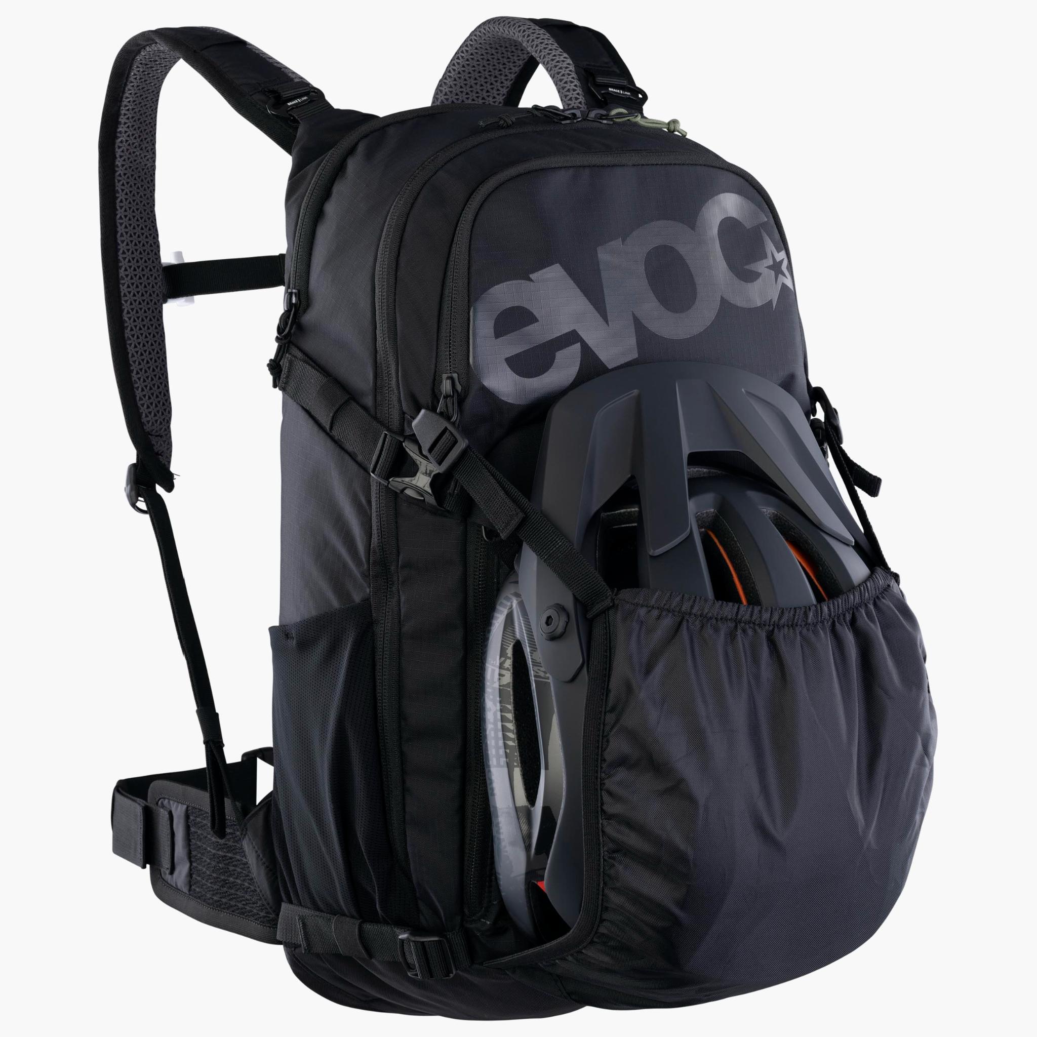 EVOC Stage 18 Backpack