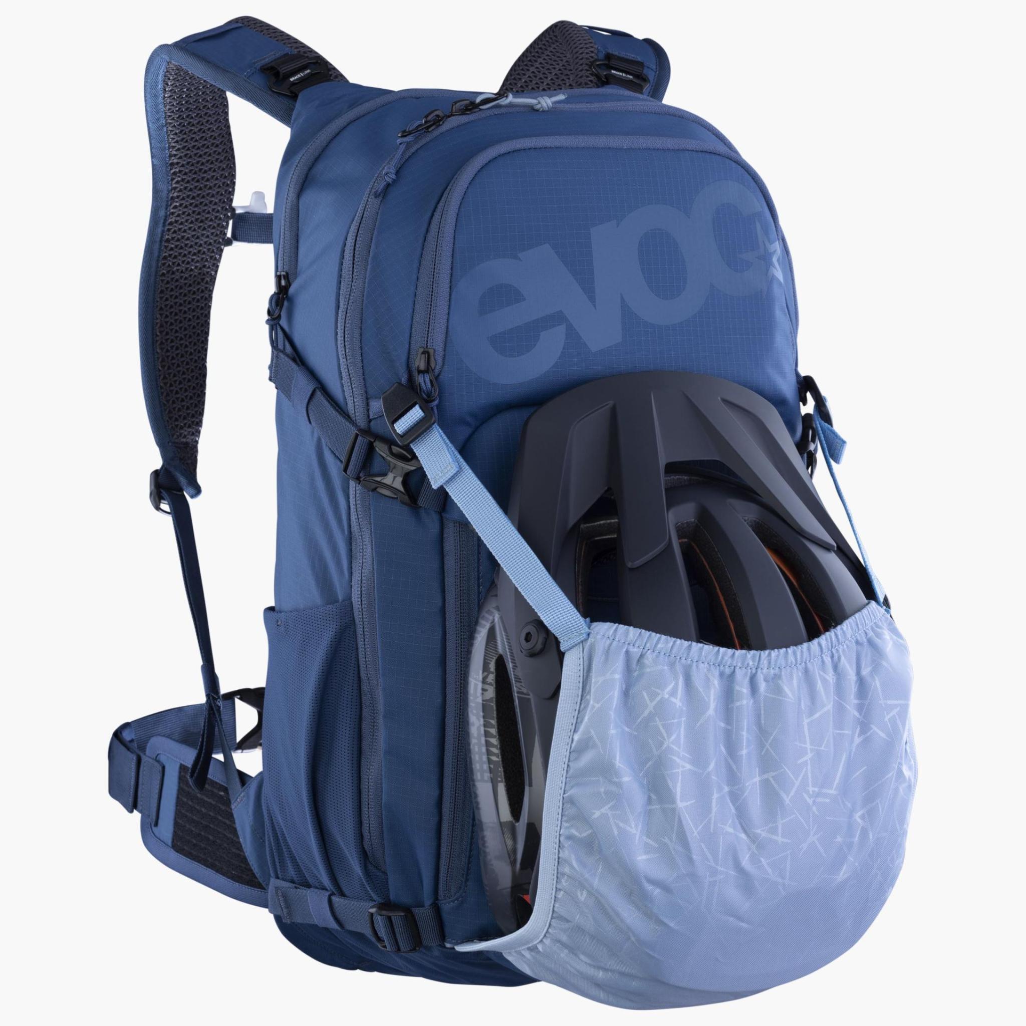 EVOC Stage 18 Backpack