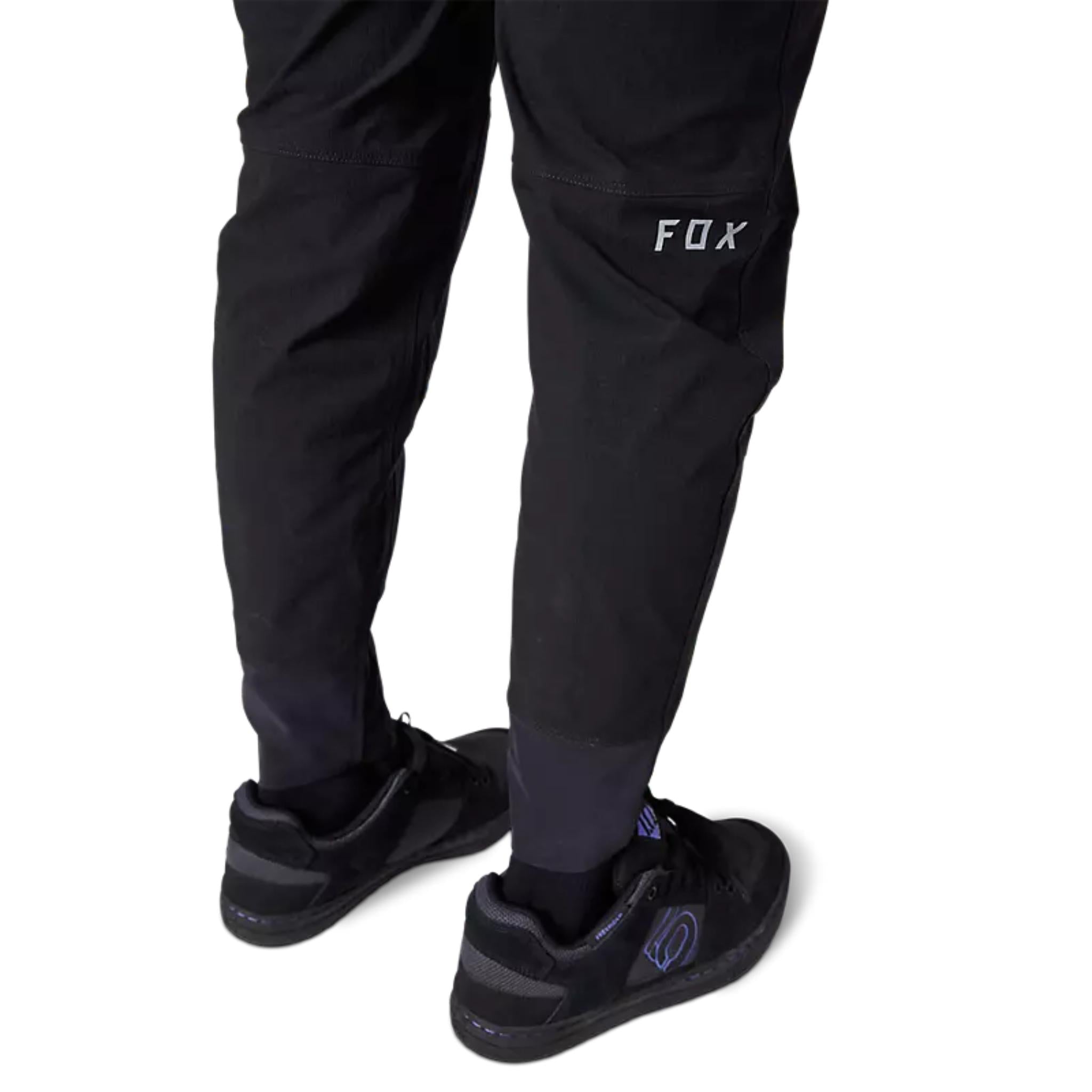 Dámské MTB kalhoty FOX Womens Ranger Pant Black 2022 - kalhoty na kolo Dámské MTB kalhoty FOX Womens Ranger Pant Black 2022 - kalhoty na kolo