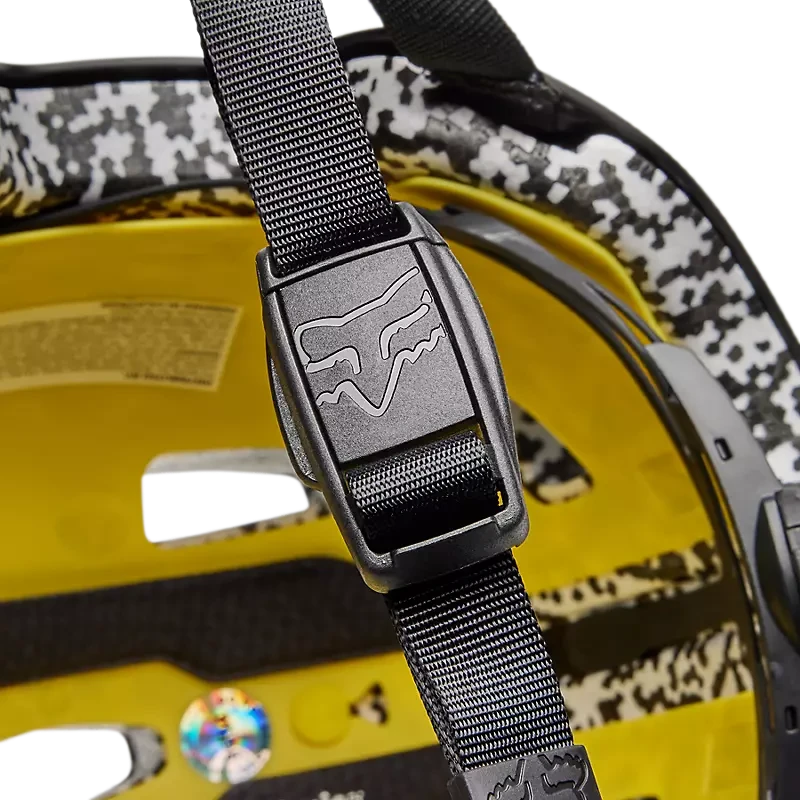 Fox Youth Flight Pro Helmet