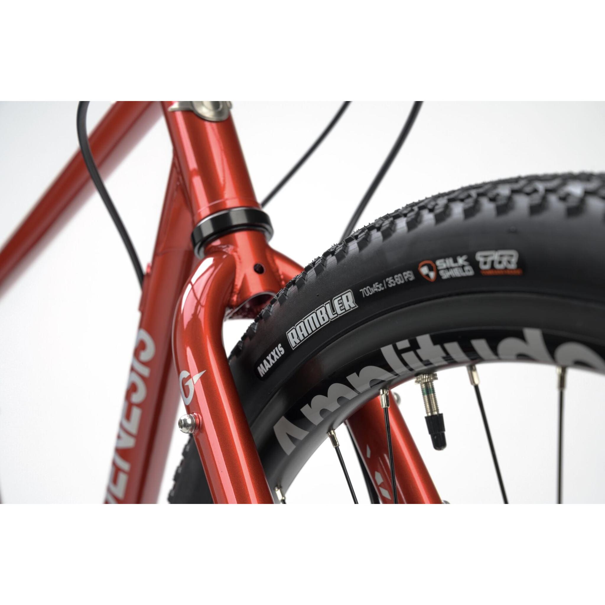 Genesis Croix De Fer 10 FB 2025