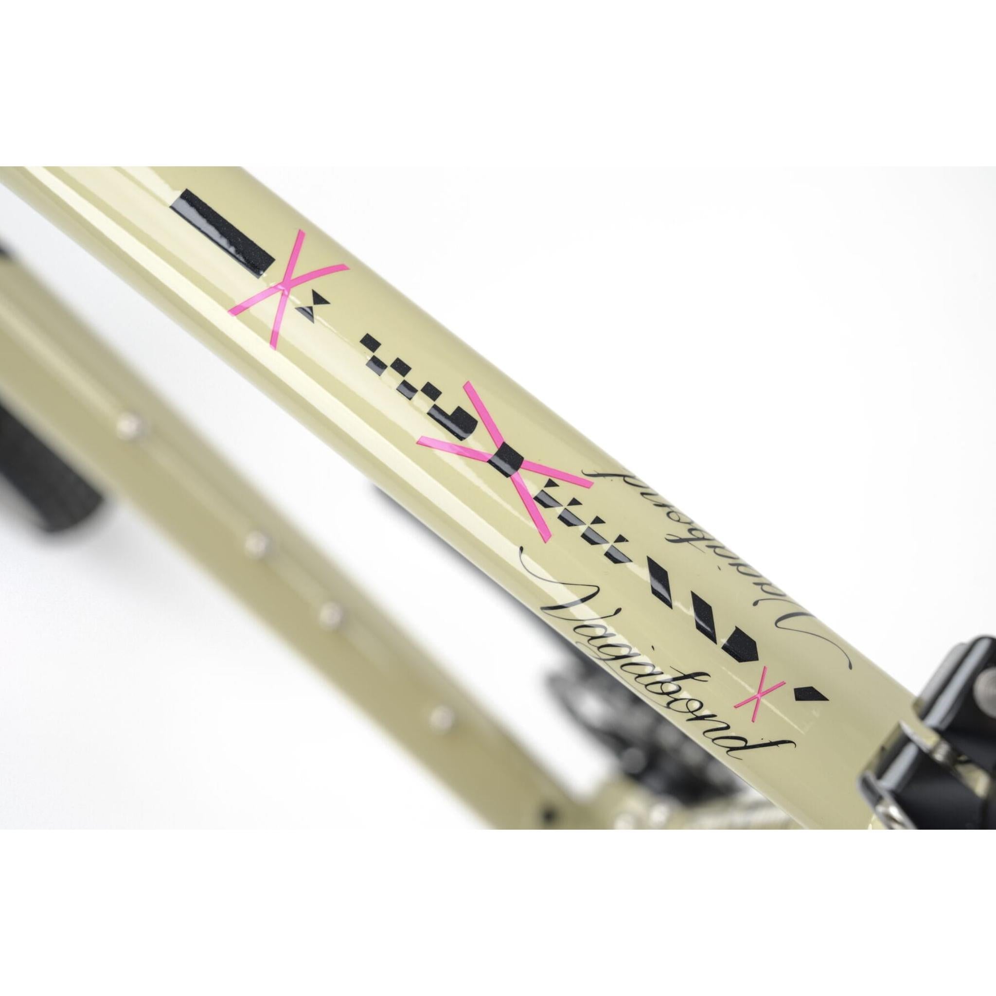 Genesis Vagabond 10 2025