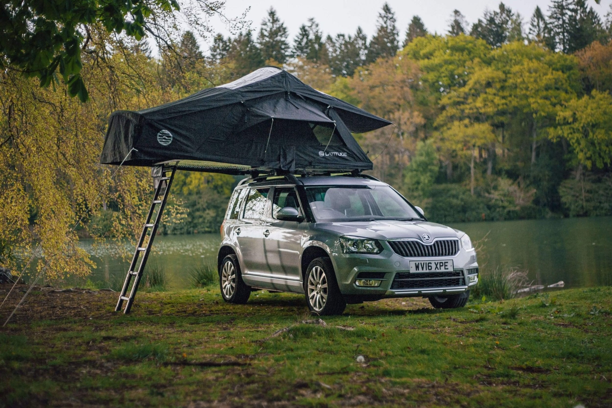 Latitude Pioneer XL Roof Tent Black