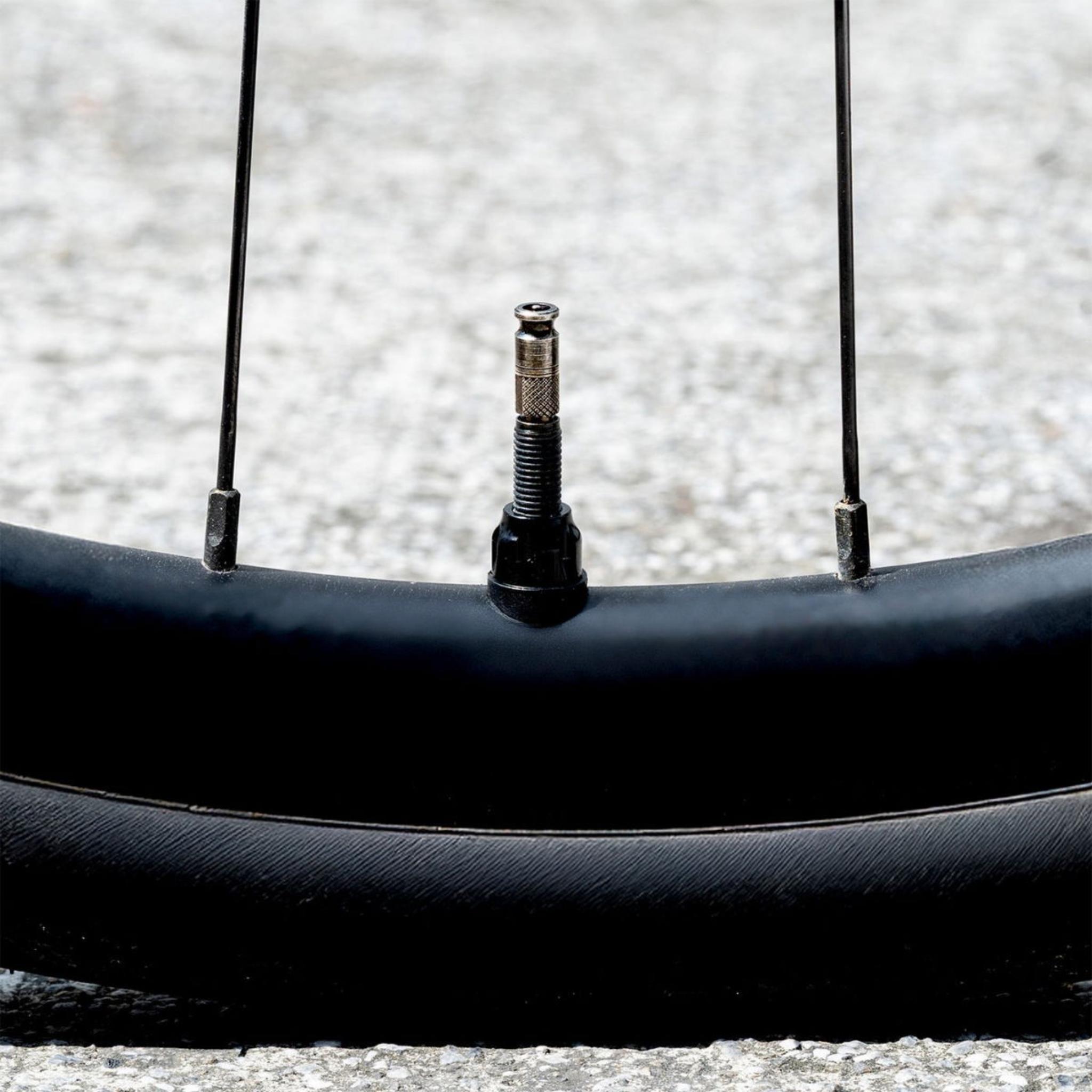 Lezyne Clik TLR Tubeless Valve Pro Black / 44mm