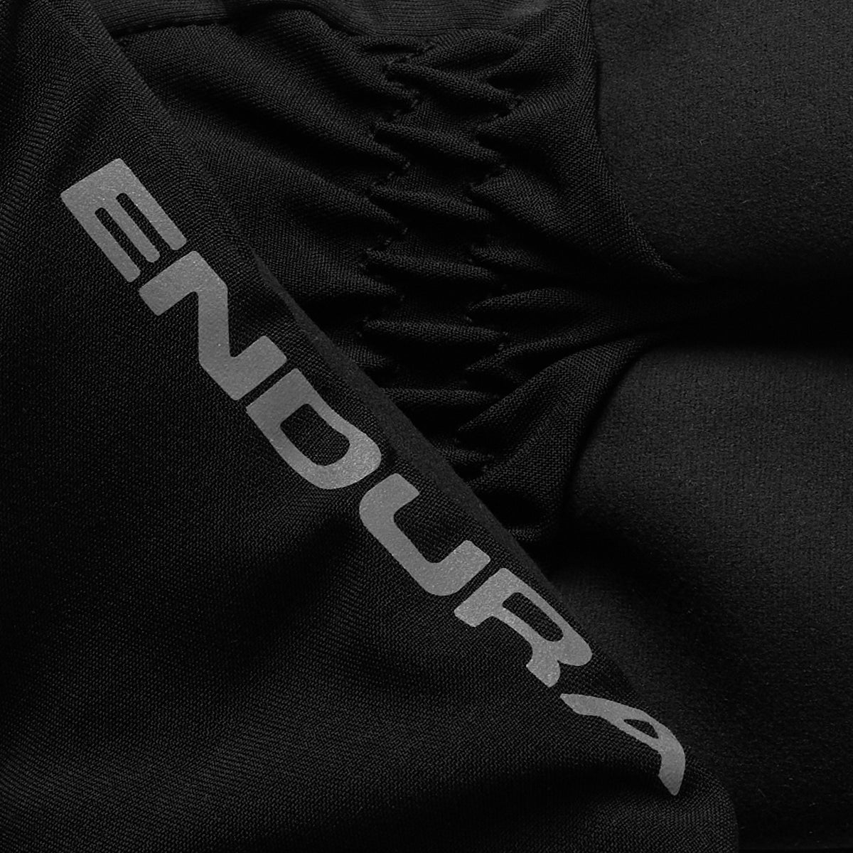 Loop Waterproof Glove