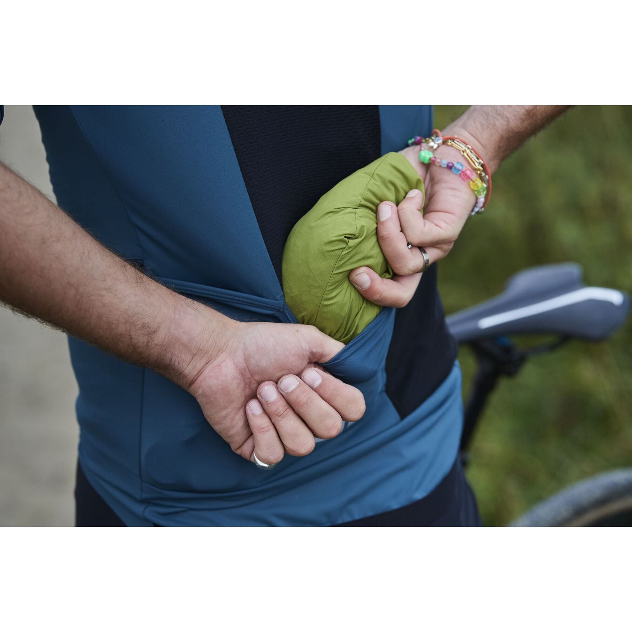 Madison Roam Men's Lightweight Windproof Packable Jacket