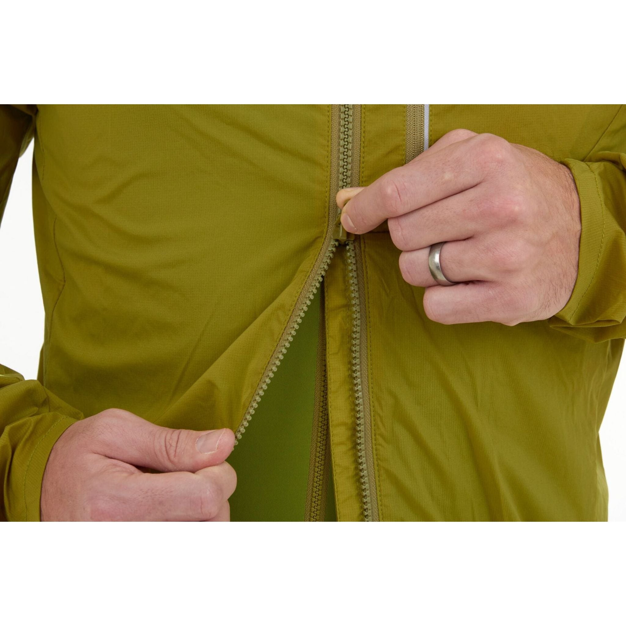 Madison Roam Men's Lightweight Windproof Packable Jacket