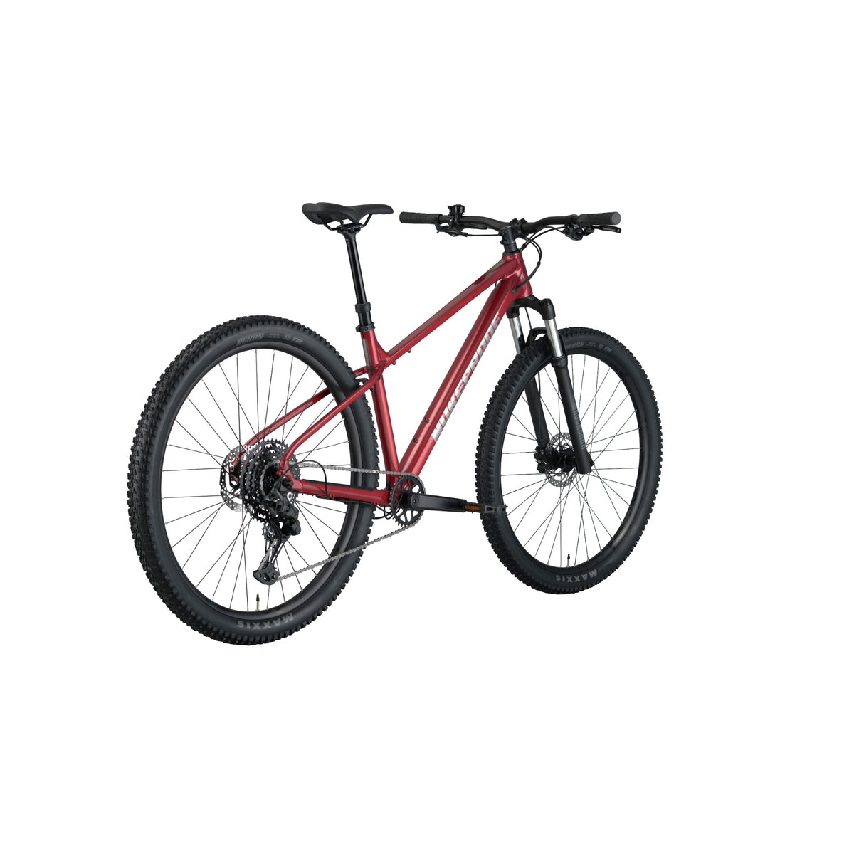 Tracker Comp 2027