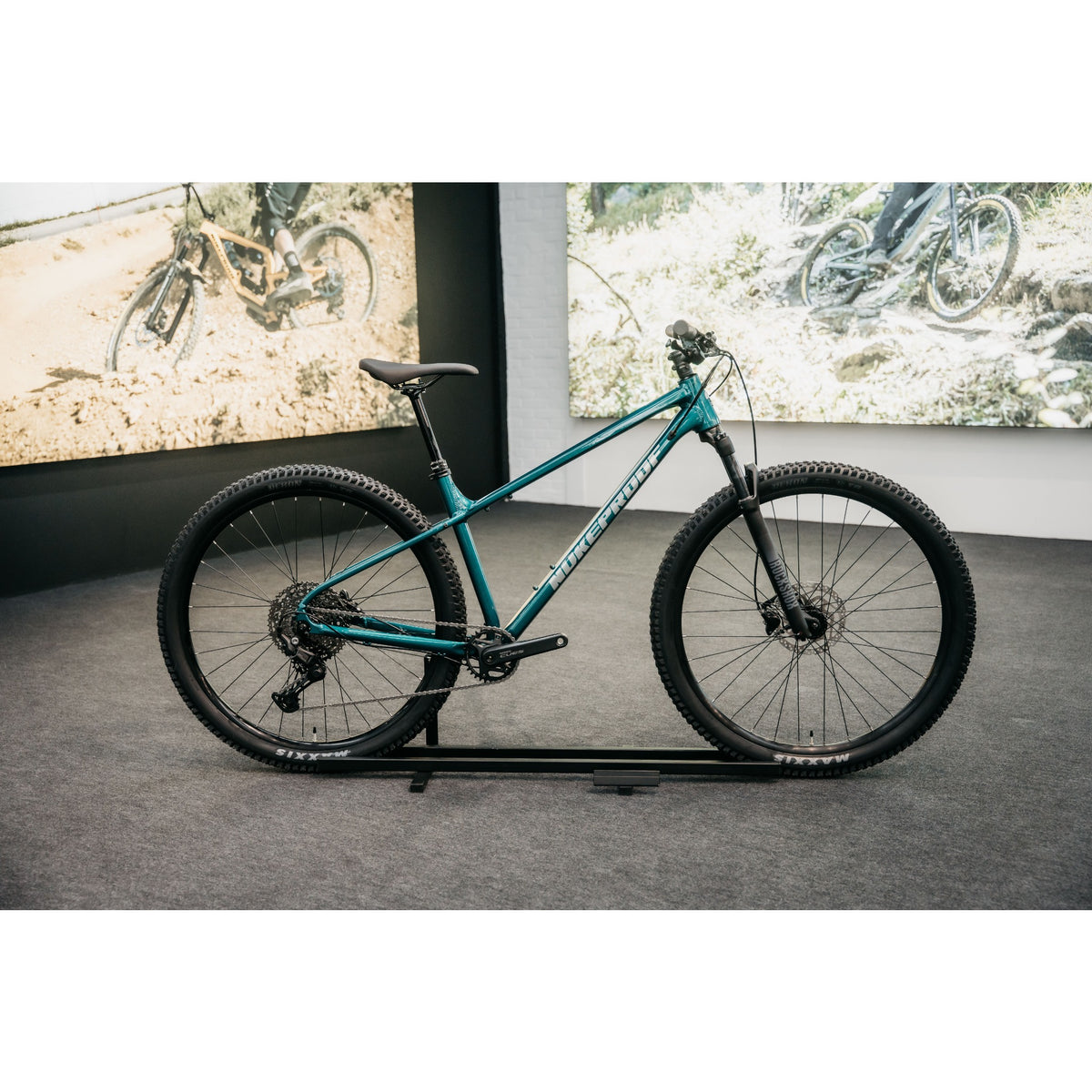 Tracker Pro 2027
