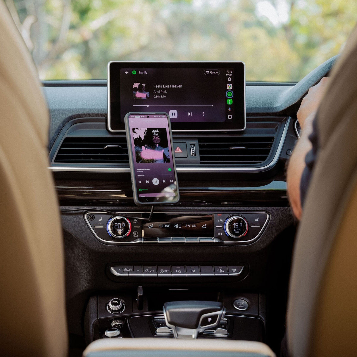 Wireless CarPlay / Android Auto Adaptor Black / One Size