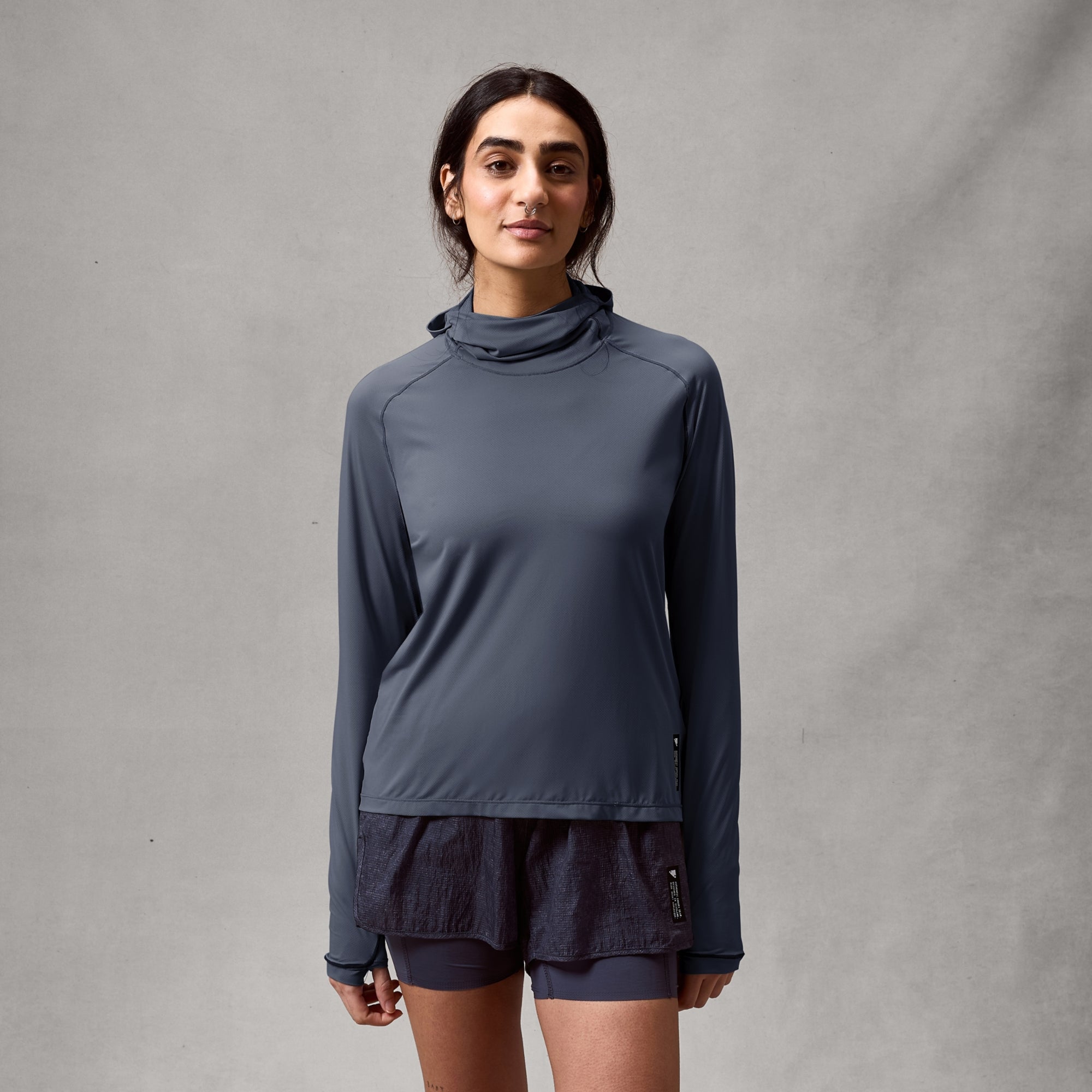 Women's Alltrack Rout Scuba Hoodie Carbon Grey / XS
