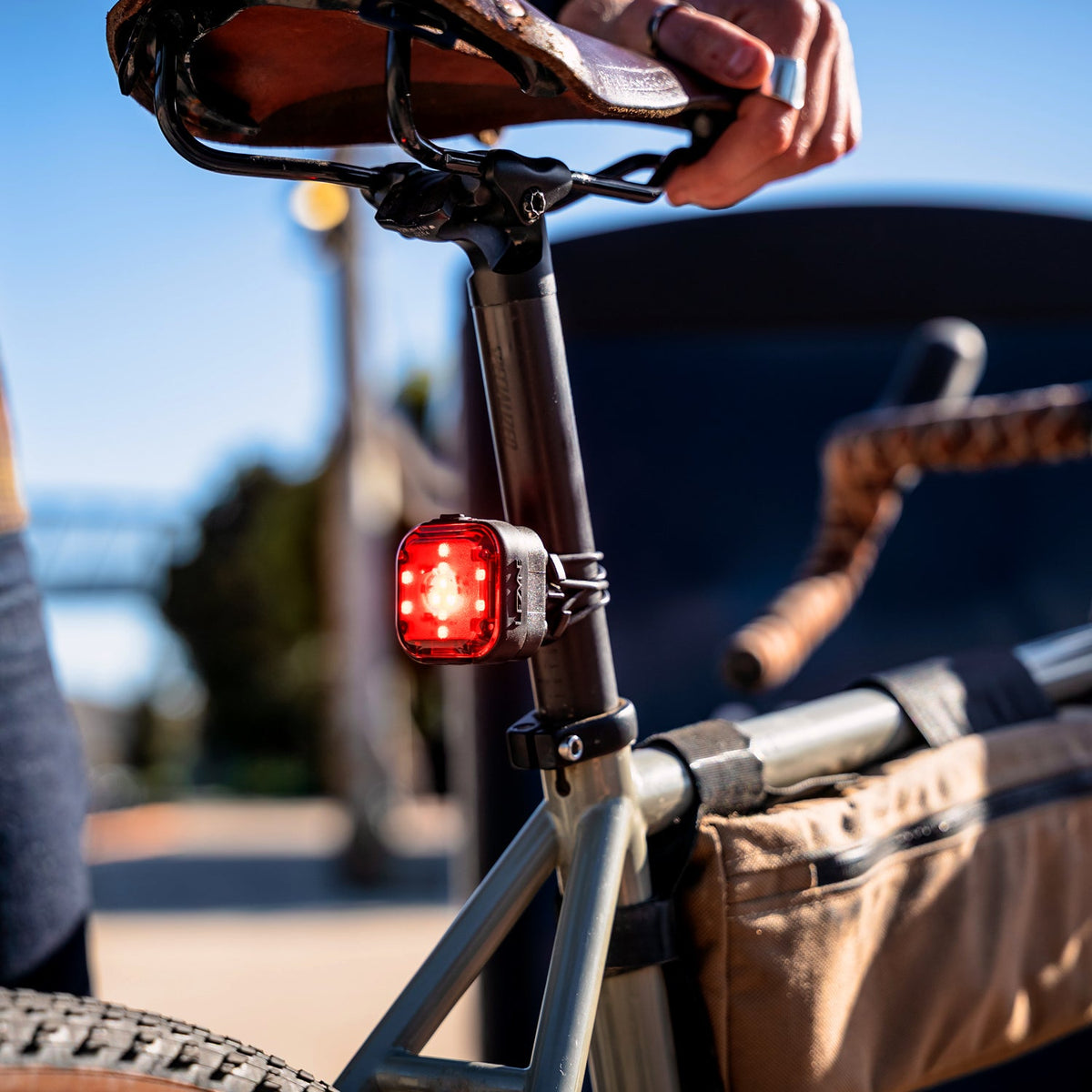 Zecto 2 Drive Max 400+ Rear Light Black