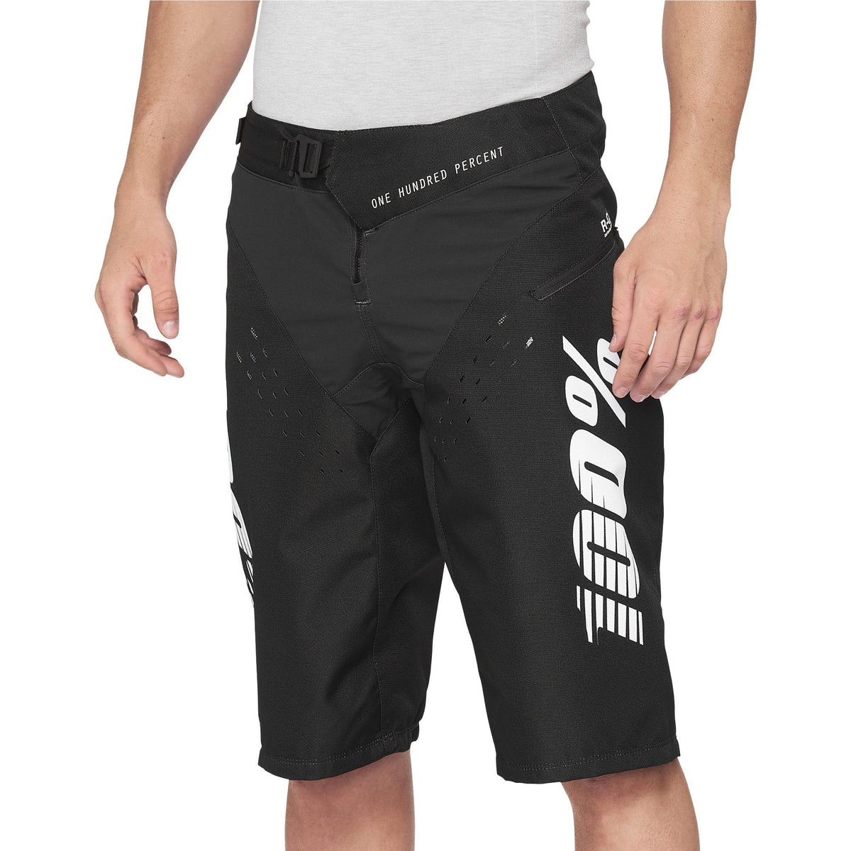 100% R-Core Shorts 2021 Black / 38