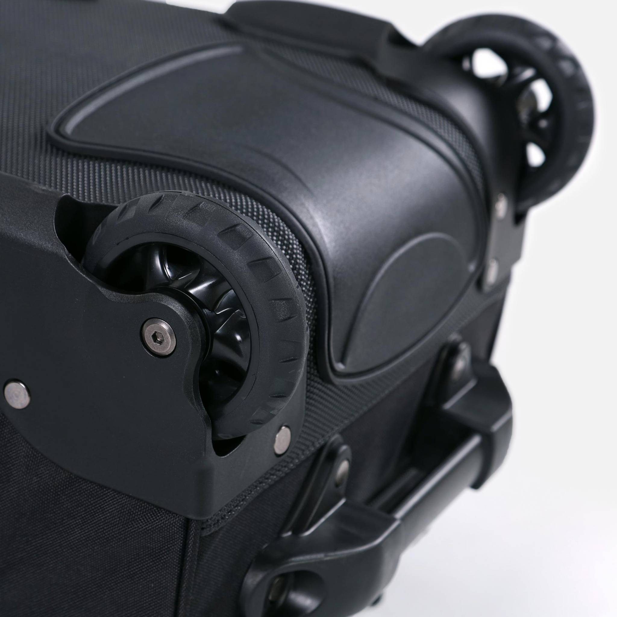 Surfanic Maxim 2.0 40L Roller Bag